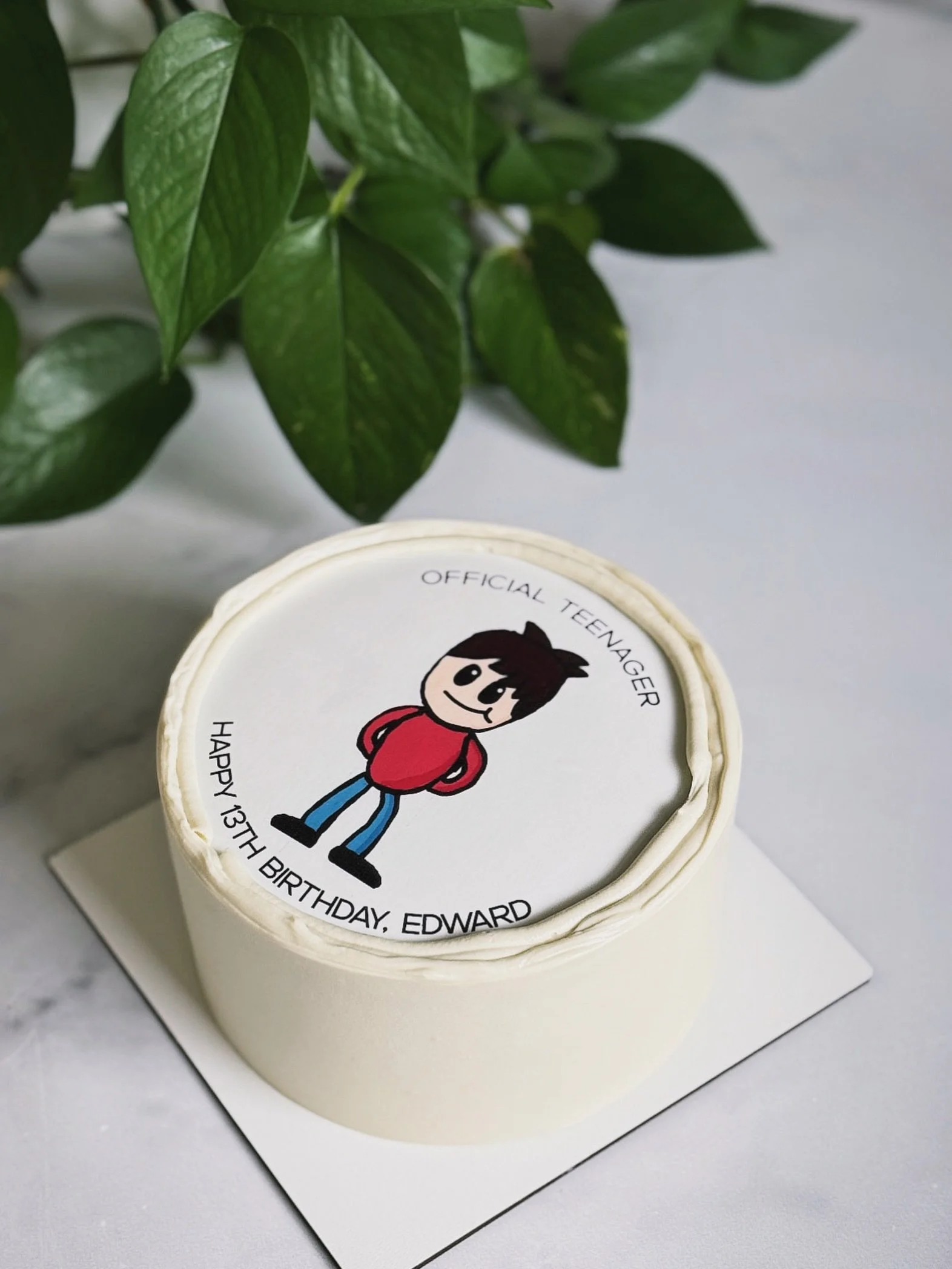 Тортик со съедобной печатью, внутри начинка с печеньками Бискоф ✨
