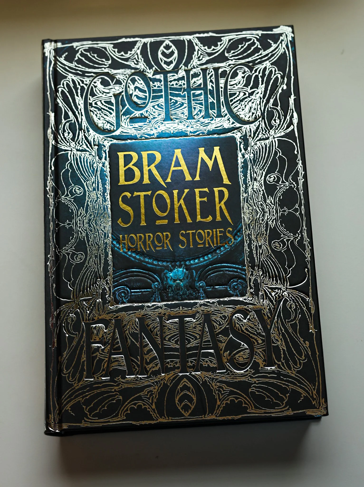 Books_8250.jpg