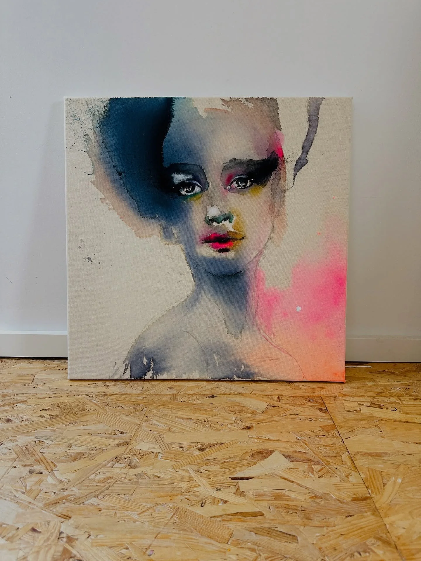„Breathe“ - Flowing Faces 
Gesichter die im Fließen entstehen. Ich liebs! Ich hoffe ihr auch. 
Habt einen wunderbaren Mittwoch!
#aquarell #face #interiordesign #andreaberheide
