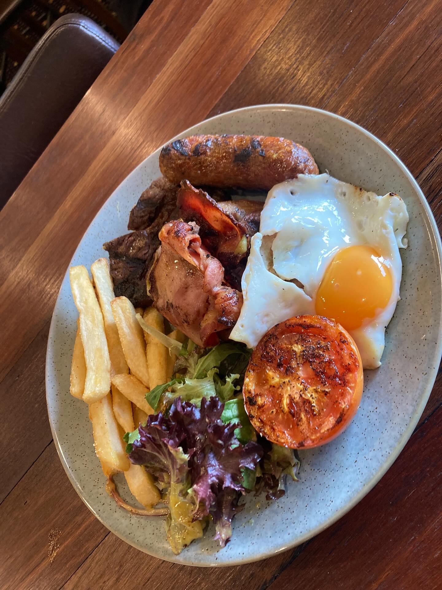 Warning: May cause extreme satisfaction. Side effects of the Kelso Mixed Grill include full bellies, food comas, and questioning why it&rsquo;s only $20.