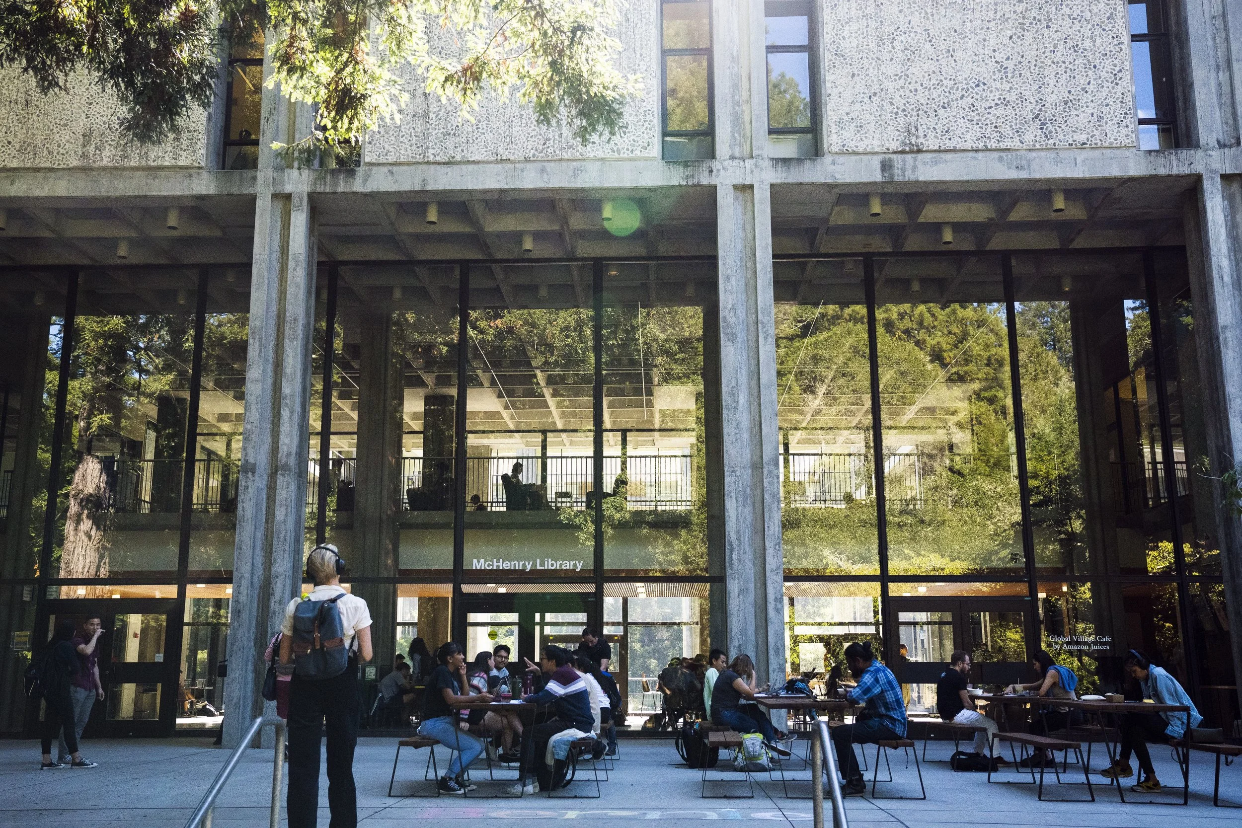 03_UC_Santa_Cruz_20191021-mchenry-library-NEG-01.JPG