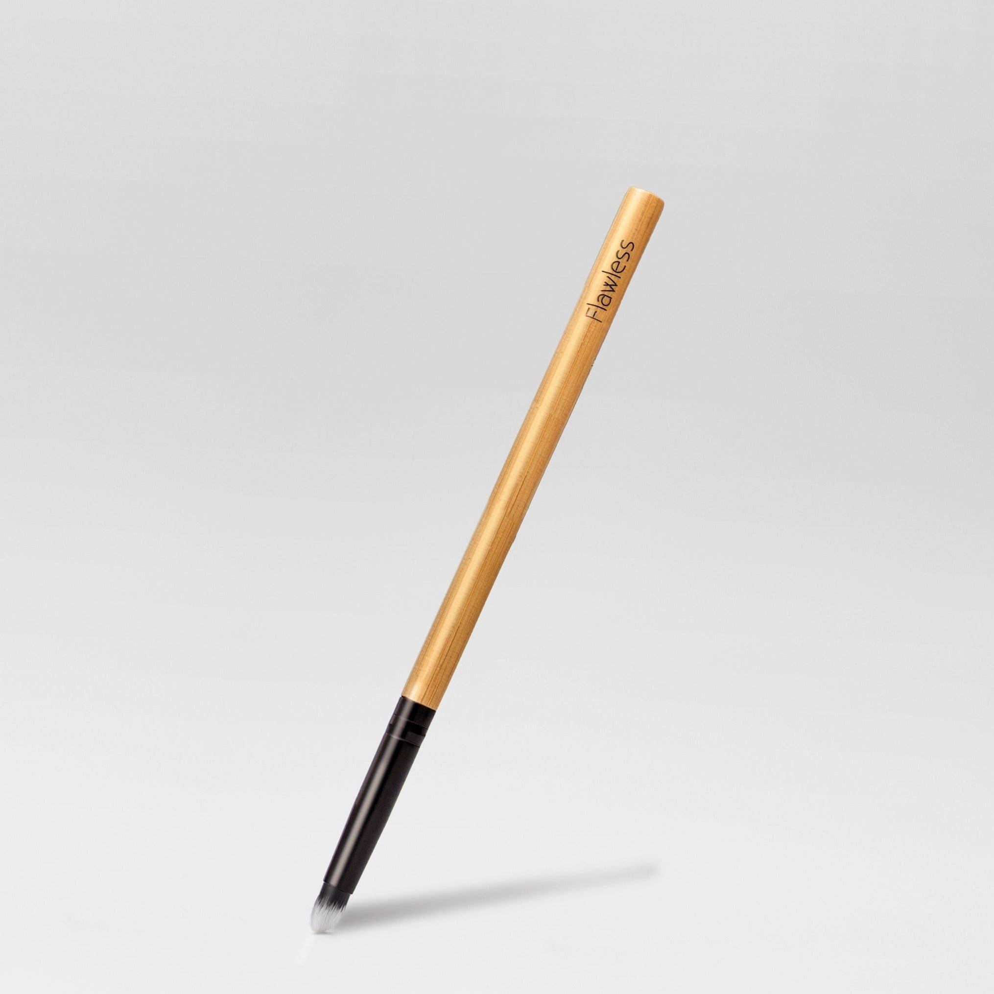 The Flawless Bamboo Smudge Brush