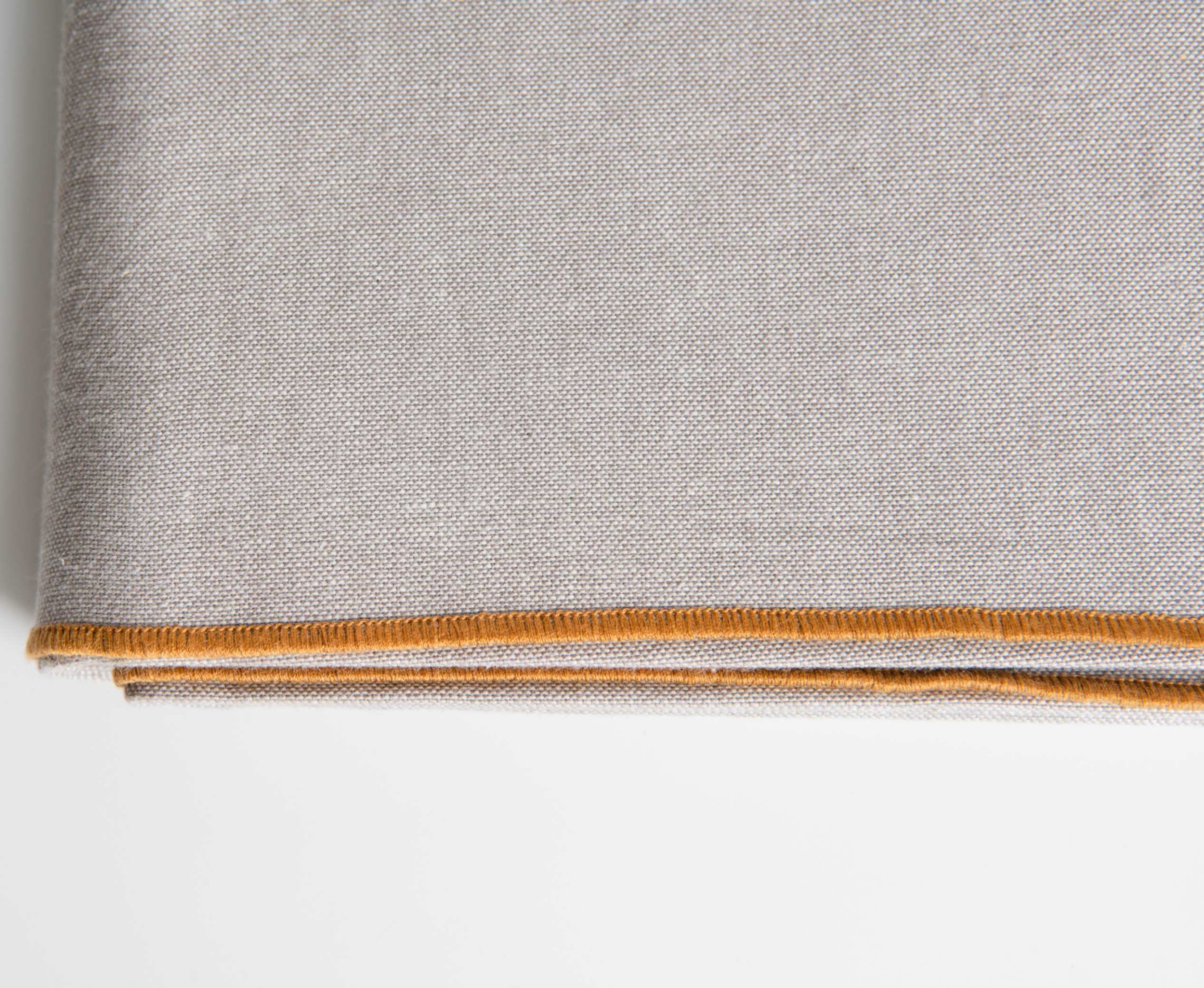 Tablecloth2-_3.png