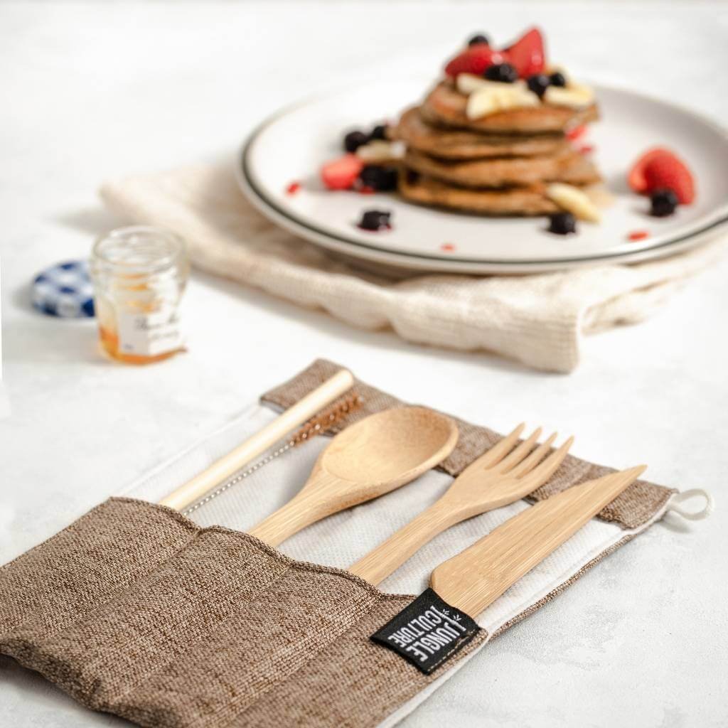 wooden-travel-cutlery-set_11797f7b-fc4c-4d34-b9c3-715564beec71_1.jpg