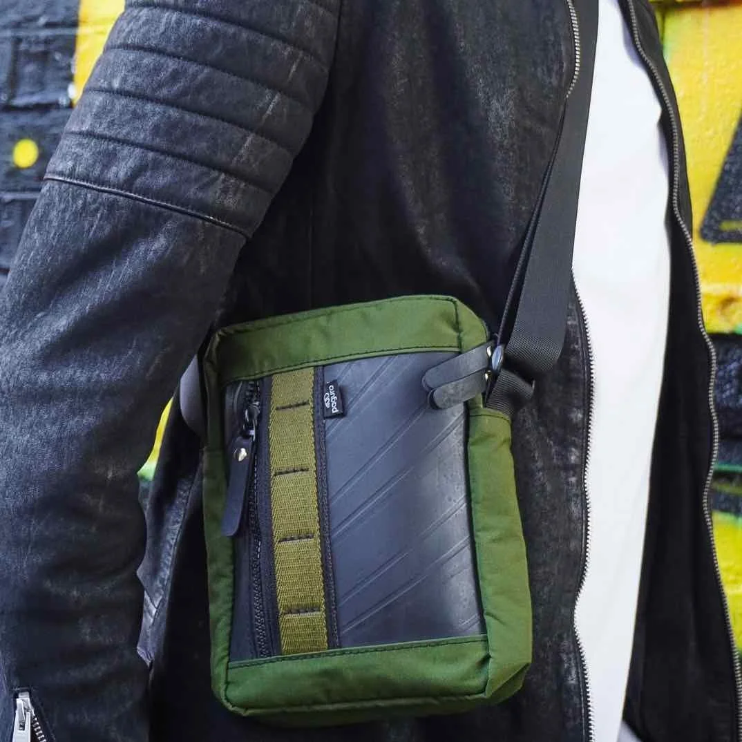 MajorVeganCrossbodyReporterBag.jpg