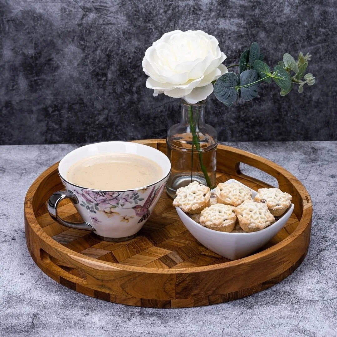 HerringbonePatternRoundWoodenServingTray2.jpg