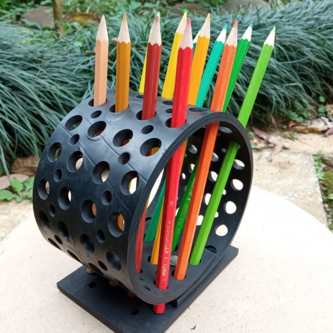 DottyMultiDesignEco-FriendlyPencil_PenHolder1.jpg