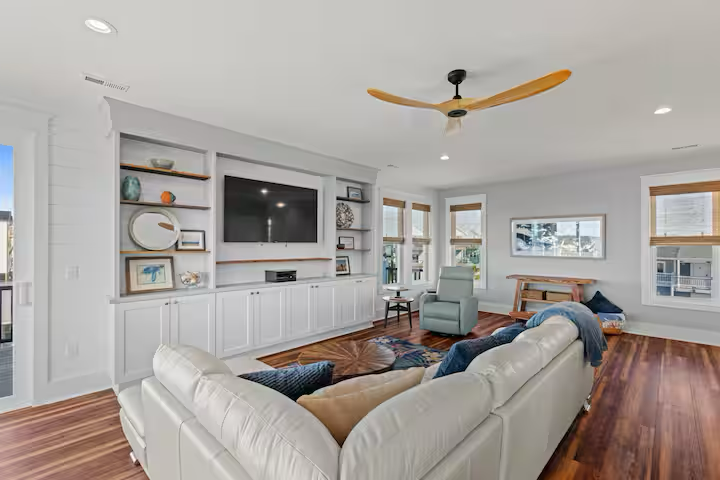 Living Room 2.png