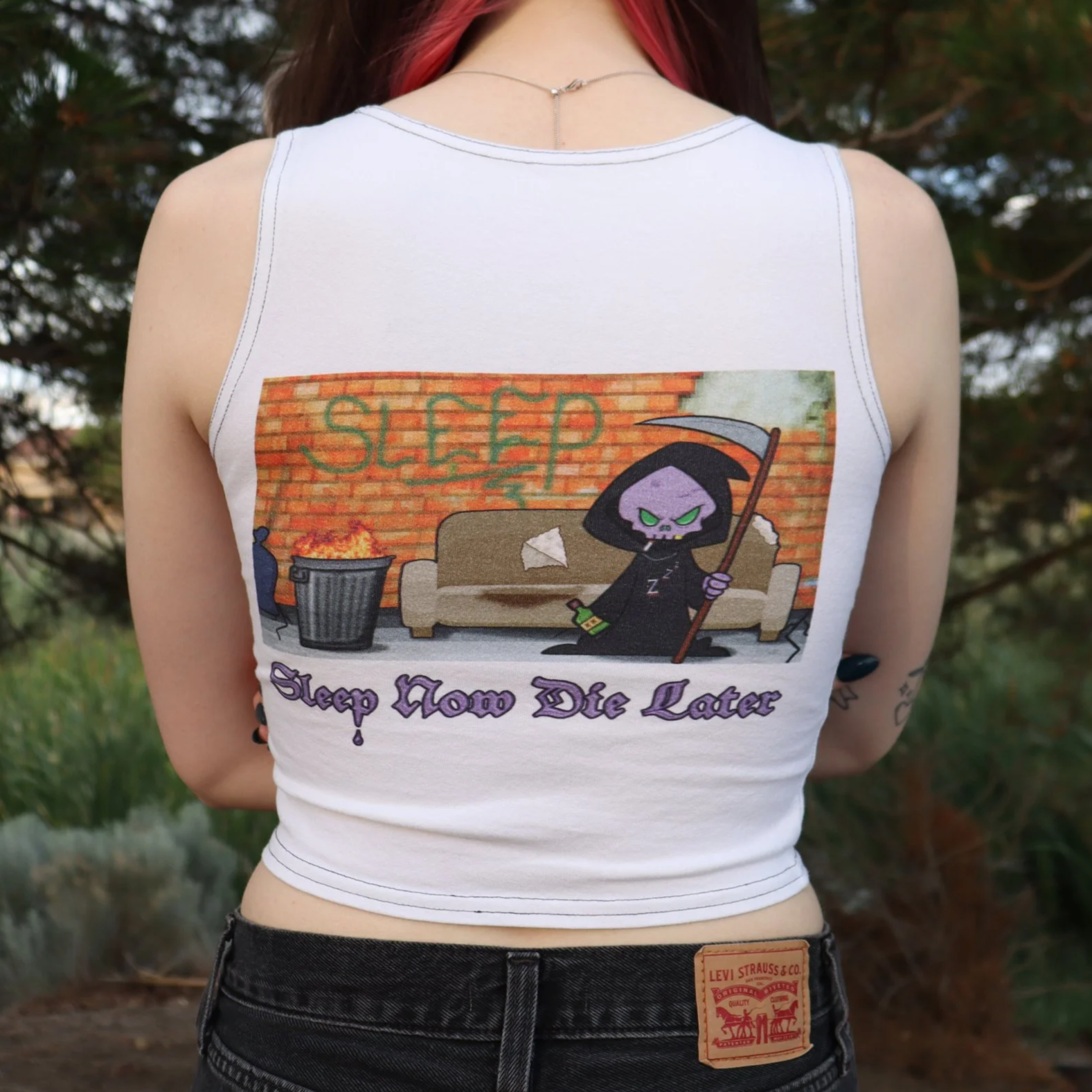 Back+Close+White+Tank+Top.png