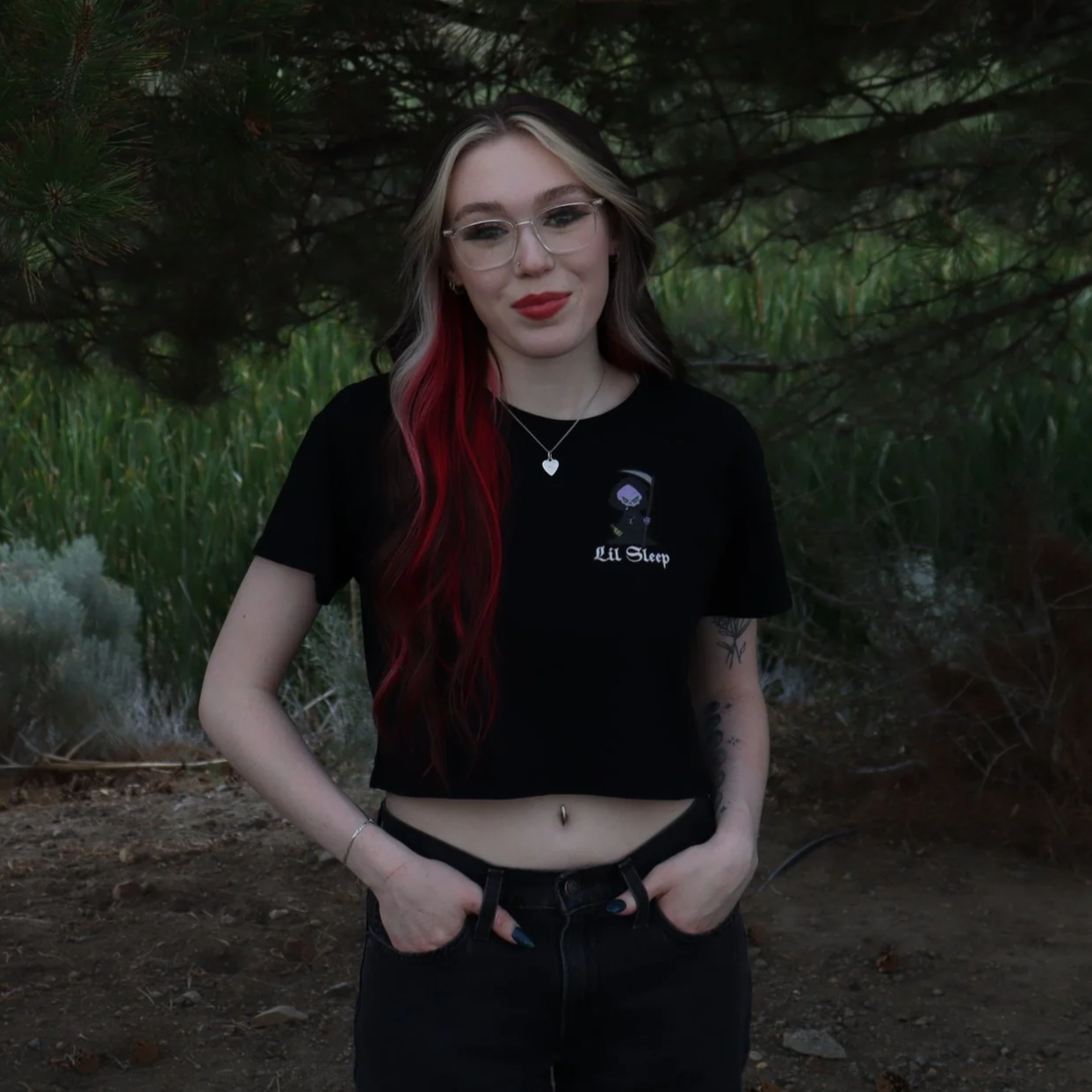 Front+Wide+Black+Crop+Top.png