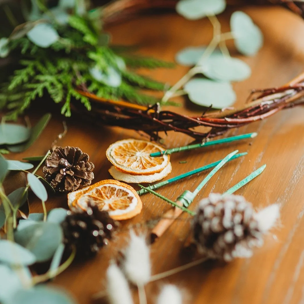 A little sneak peek at something festive coming soon to our event space&hellip;

Think winter greens, cozy moments, and beautiful creations to take home. 

Tickets on sale soon.&nbsp;&nbsp;
Two event dates will be available.

Saskatoon Events, Grazin