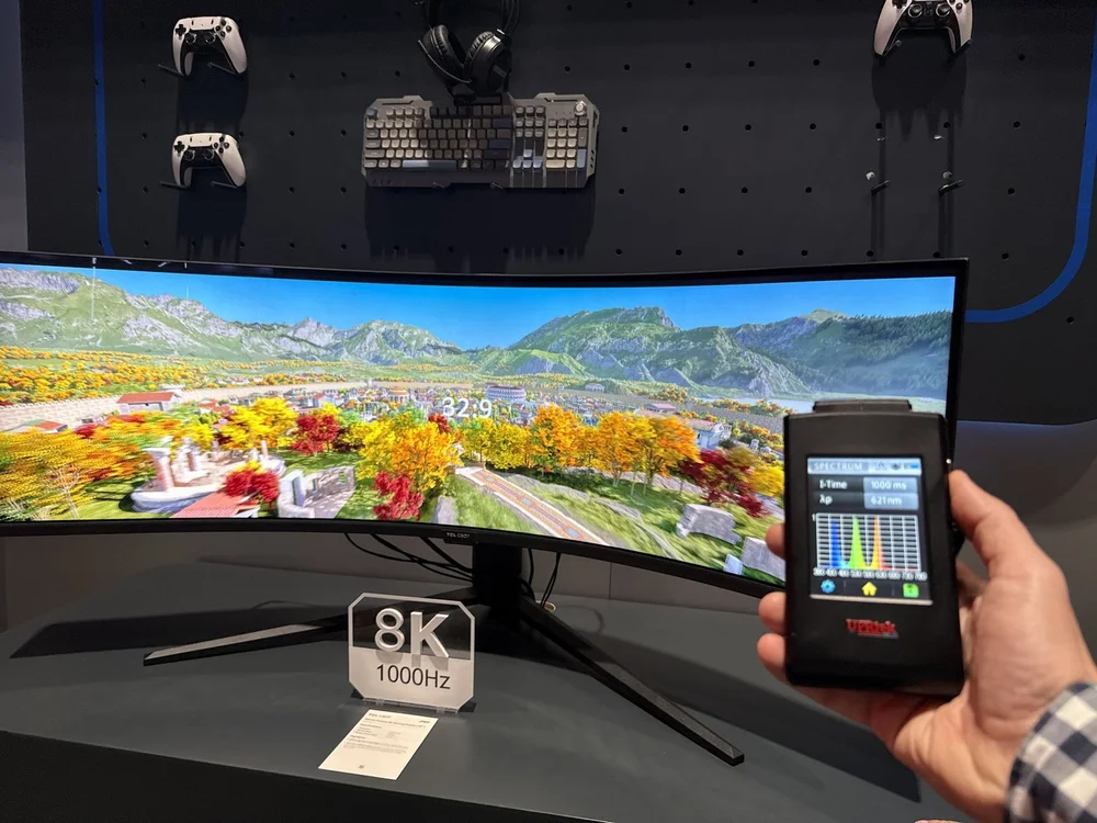 TCL 8K 1000Hz QDEF
