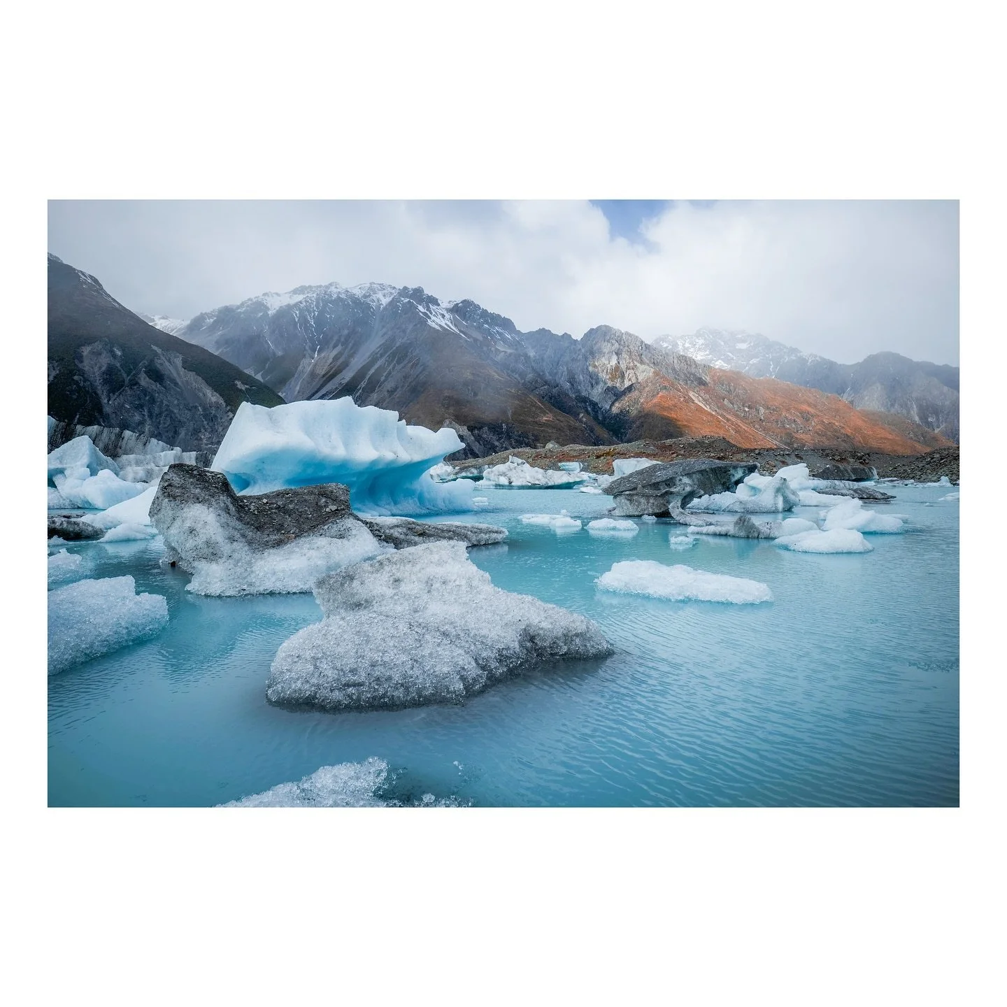@al_sedgwick_photo and i harvesting our first iceberg🧊
.
.
.
#mountcook #mountcooknationalpark #nz #newzealand #glacier #iceberg #ice #lumix #lumixs5 @lumix