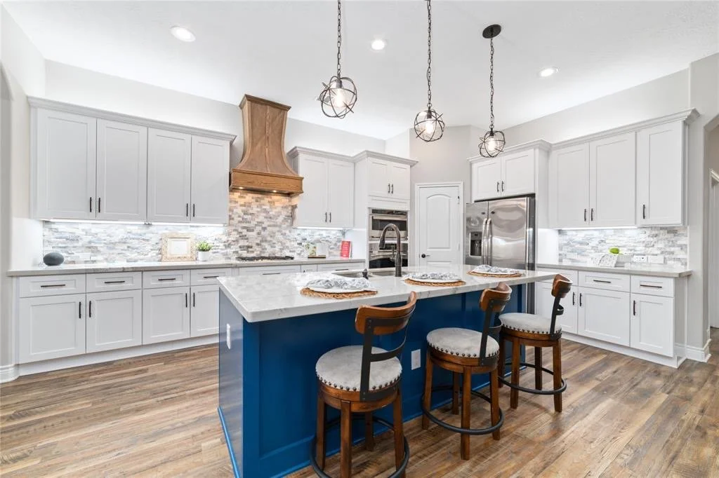 Photo-Ready Houston Homes: Spring Staging Tips