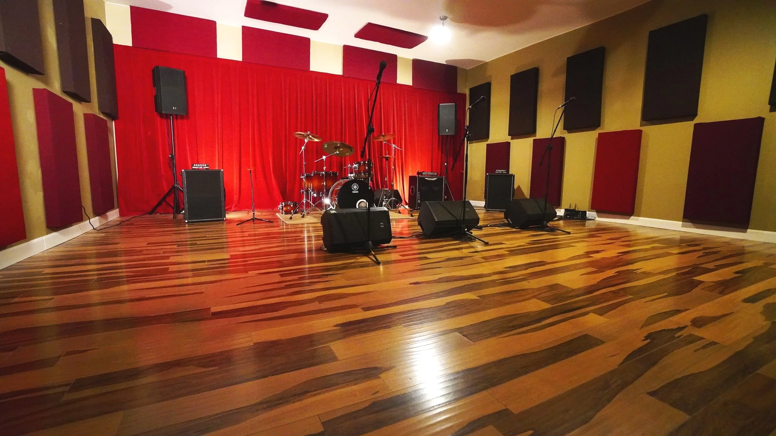 Base Bin Salle de Repetition Studio A