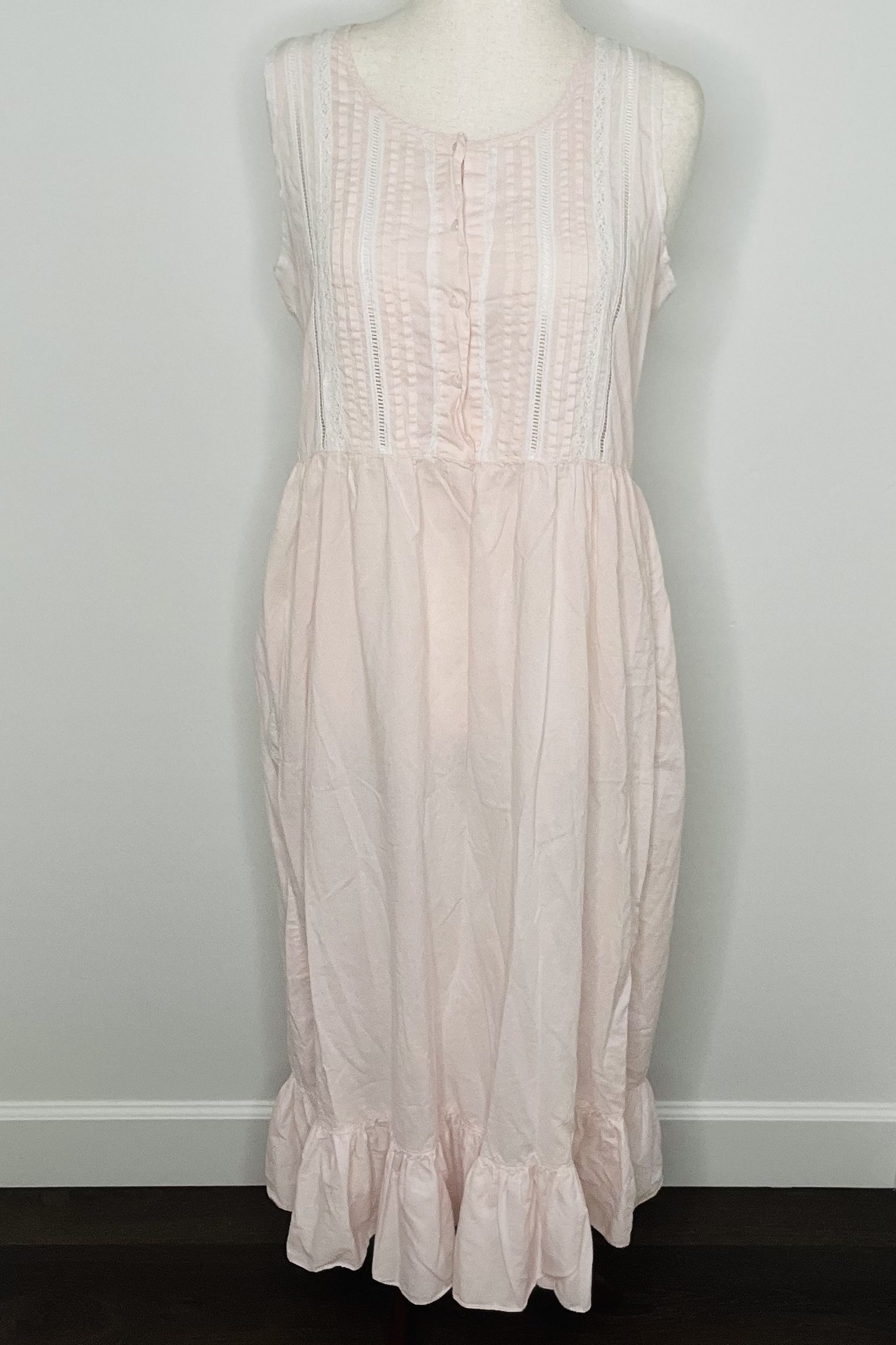 Vintage Prettiest Gal in the Bedroom Nightgown by Victoria Secret Gold Label - Size Large