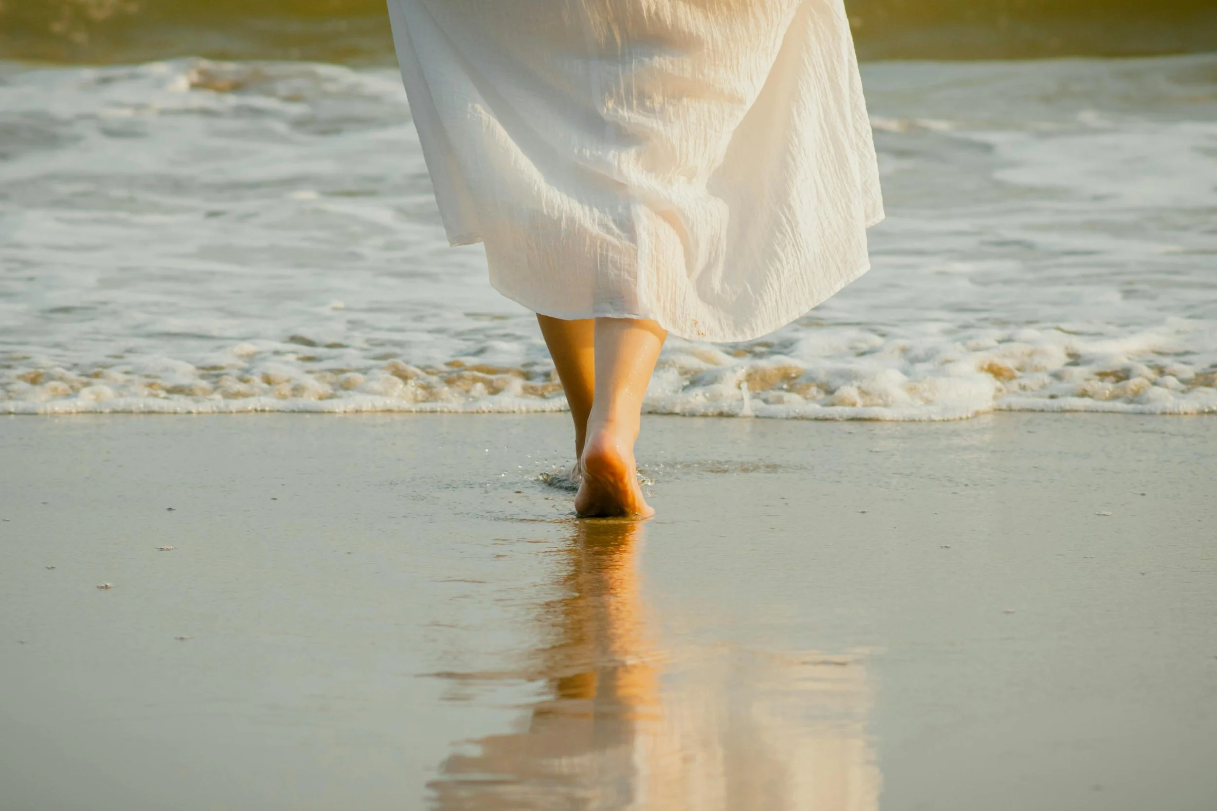 Smile at Your Thoughts: Meditation Isn't About Emptying Your Brain