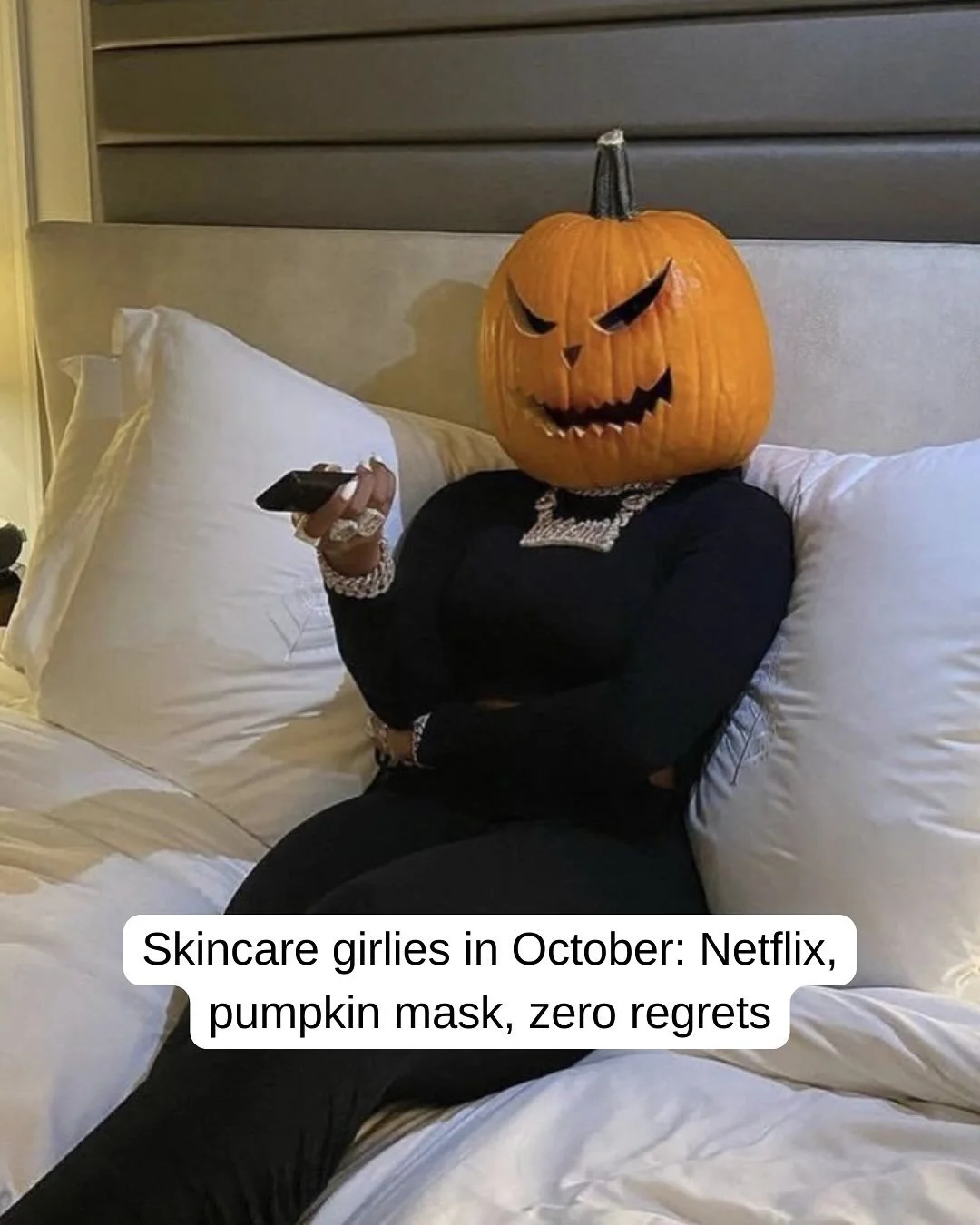 Swipe for why I love peel season 🍂✨

This is your sign to finally try that chemical peel you&rsquo;ve been curious about because fall is the best time to do it.

Less sun = better healing = smoother, brighter, glowier skin.

Ready to hit reset on su