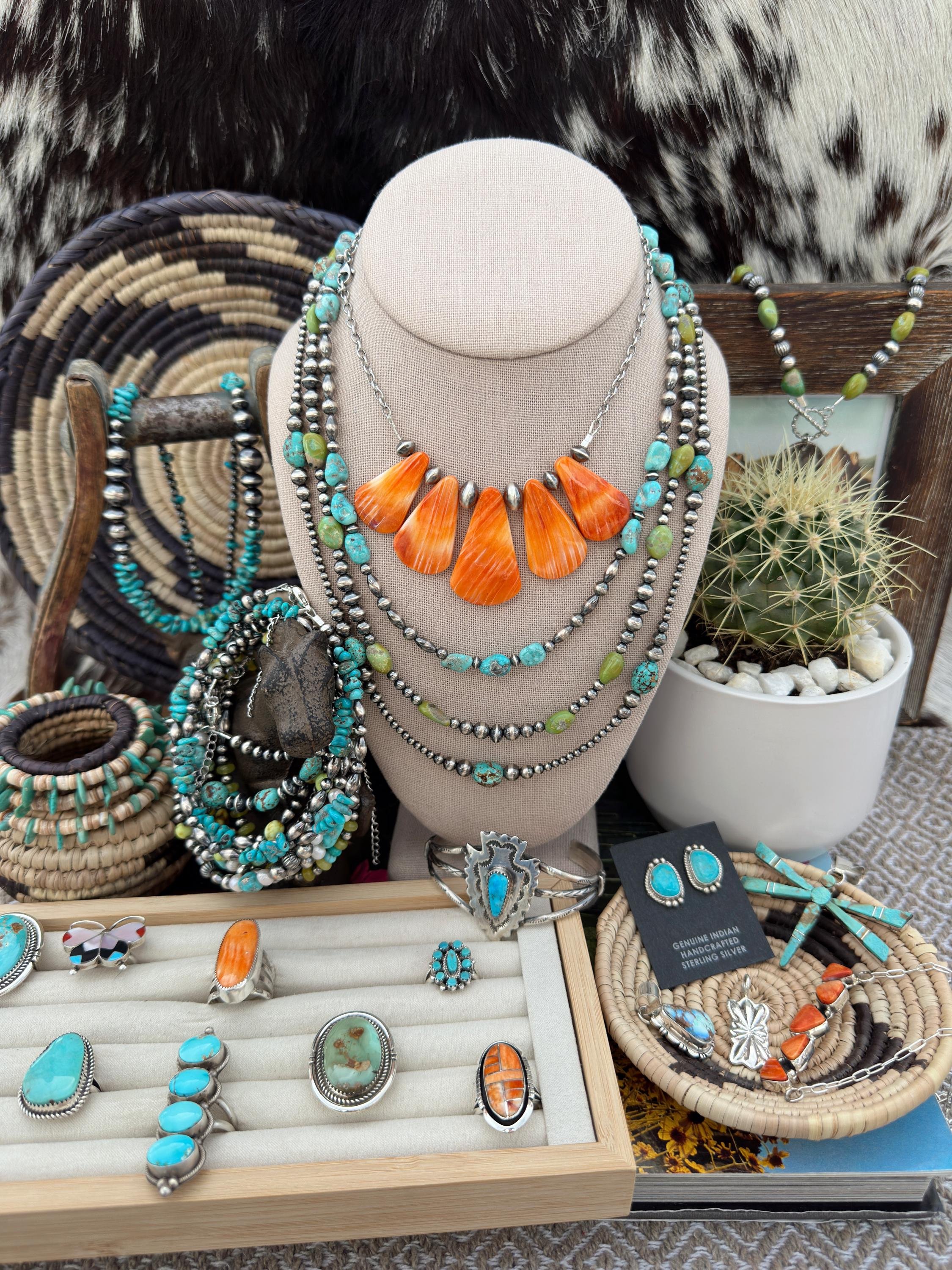https://i.etsystatic.com/45079976/r/il/e55457/6789825413/il_fullxfull.6789825413_ev6y.jpg