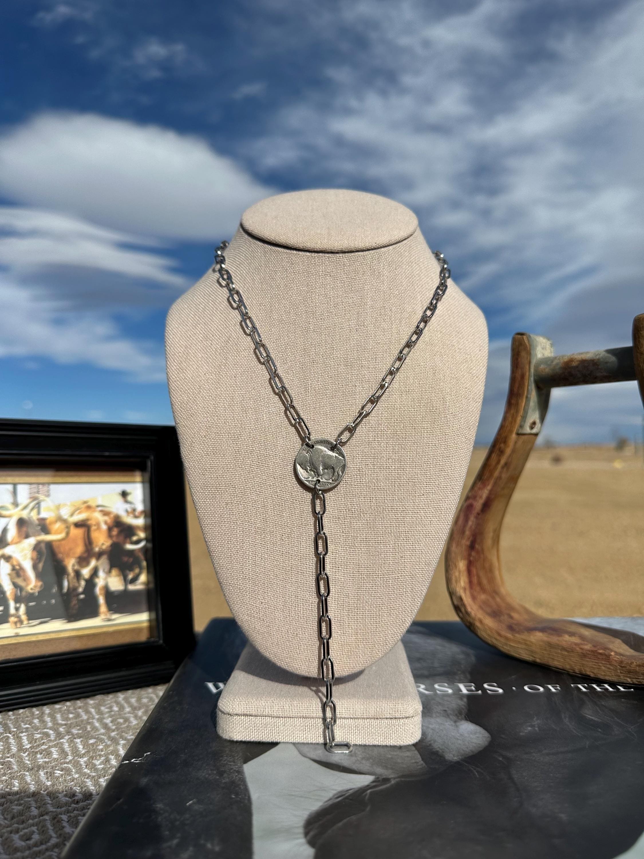 https://i.etsystatic.com/45079976/r/il/3a587b/6385172706/il_fullxfull.6385172706_9efq.jpg