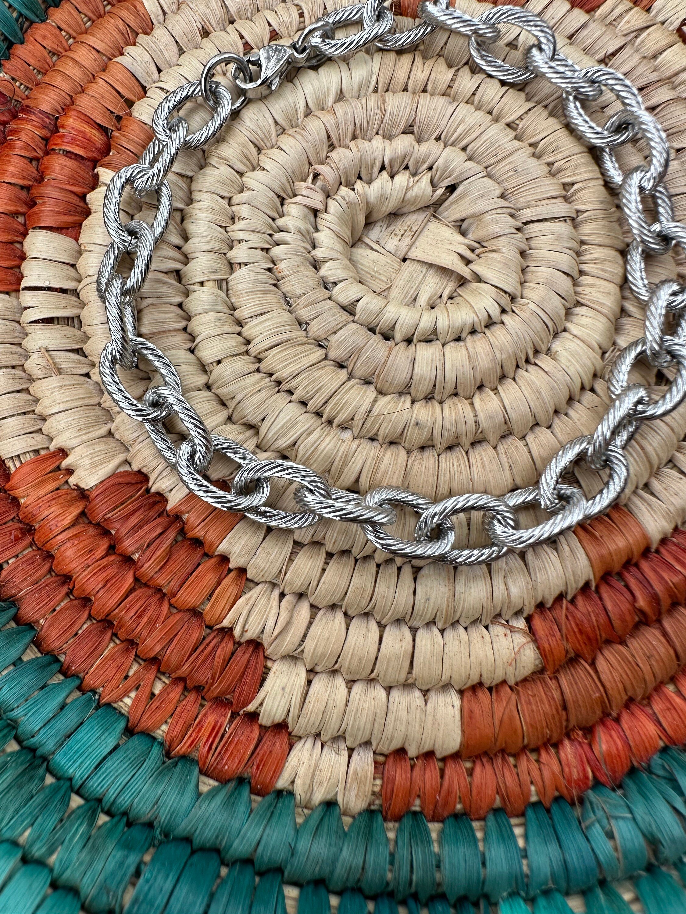 https://i.etsystatic.com/45079976/r/il/fc3f8a/5902935917/il_fullxfull.5902935917_okux.jpg
