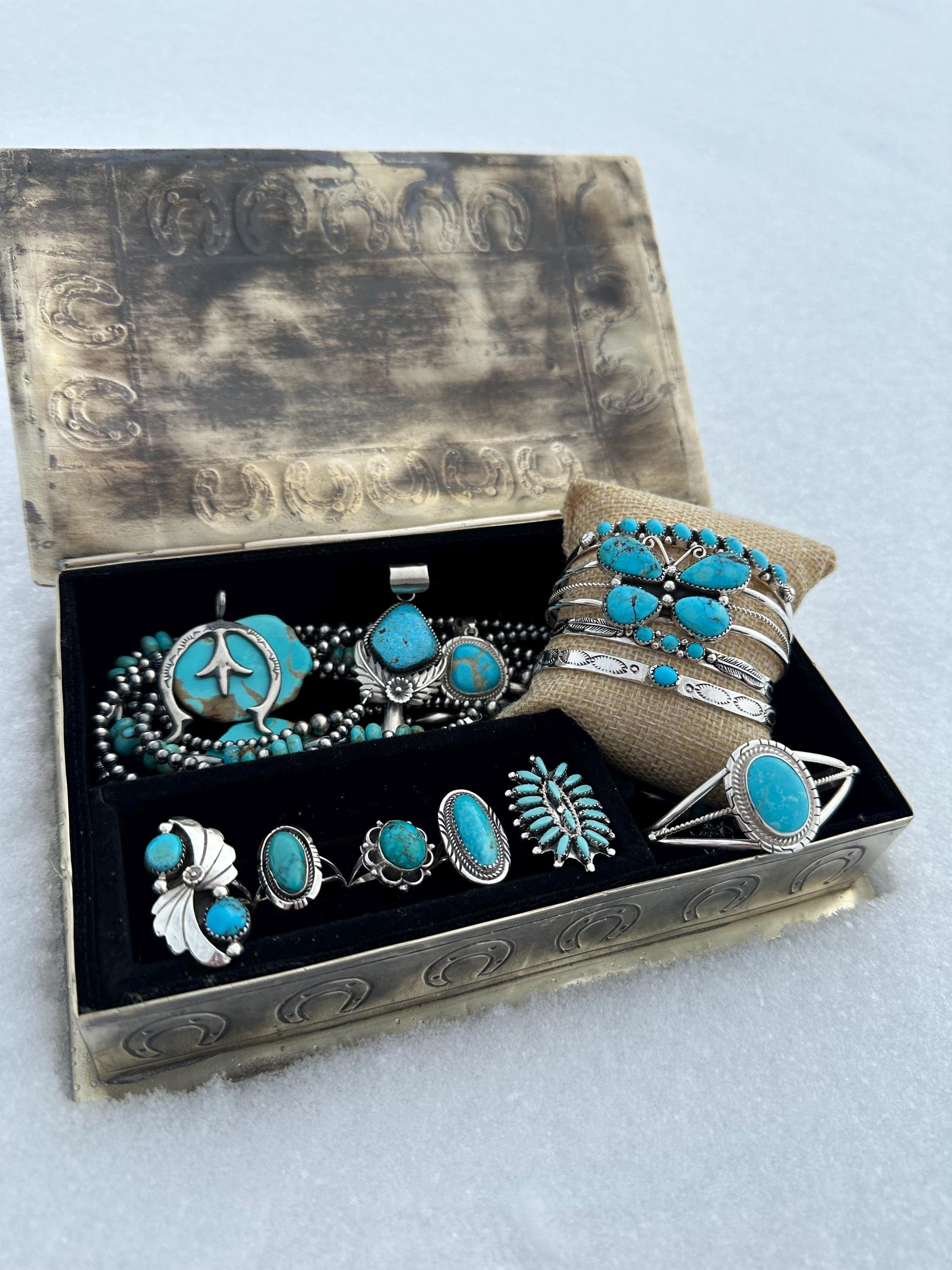 https://i.etsystatic.com/45079976/r/il/fb93ca/6550991584/il_fullxfull.6550991584_surn.jpg