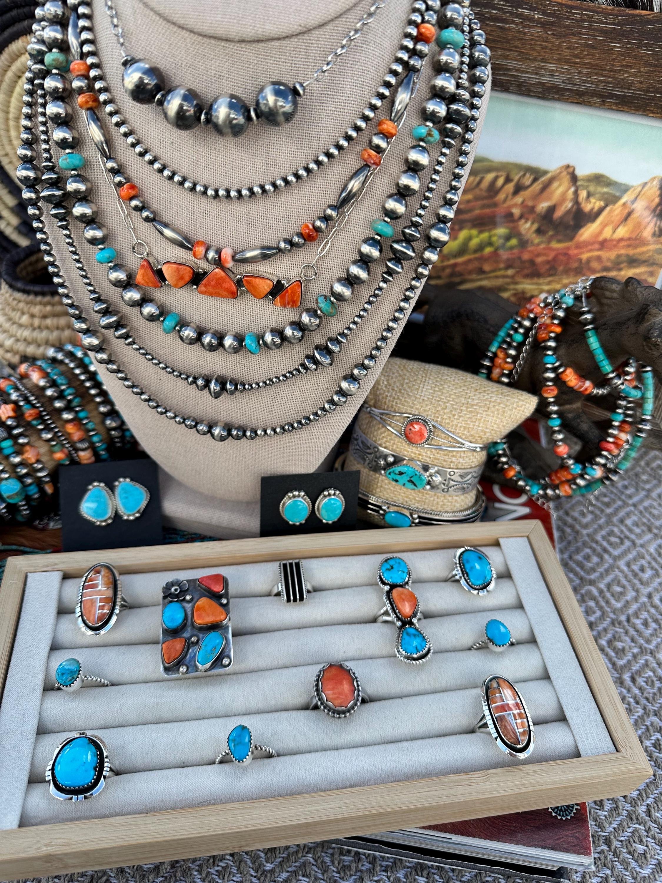 https://i.etsystatic.com/45079976/r/il/b819f9/6676816396/il_fullxfull.6676816396_ooaw.jpg