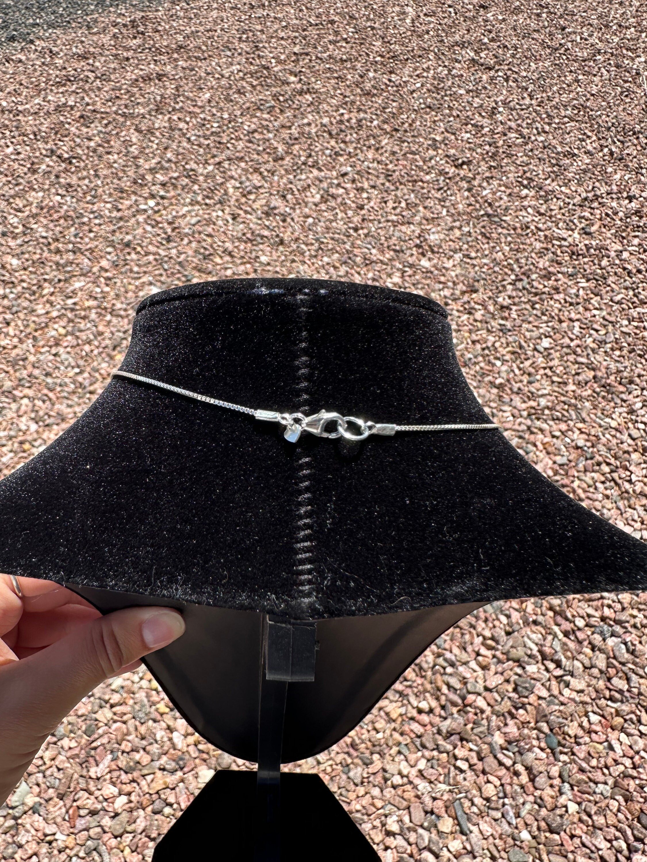 https://i.etsystatic.com/45079976/r/il/f285bd/6100867797/il_fullxfull.6100867797_i3ja.jpg