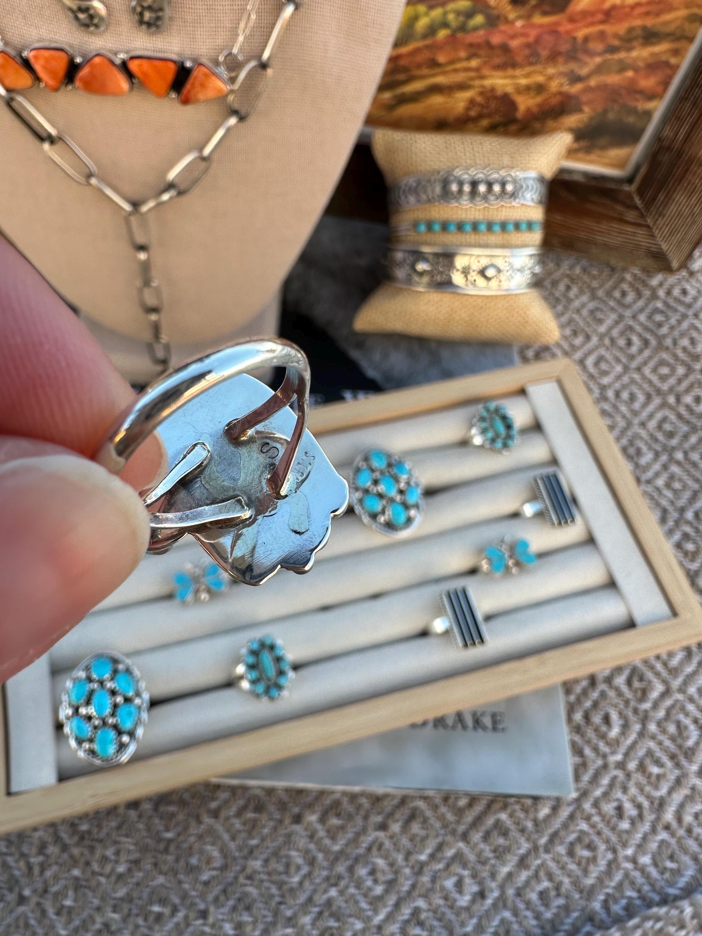 https://i.etsystatic.com/45079976/r/il/cda752/6637547051/il_fullxfull.6637547051_6afw.jpg