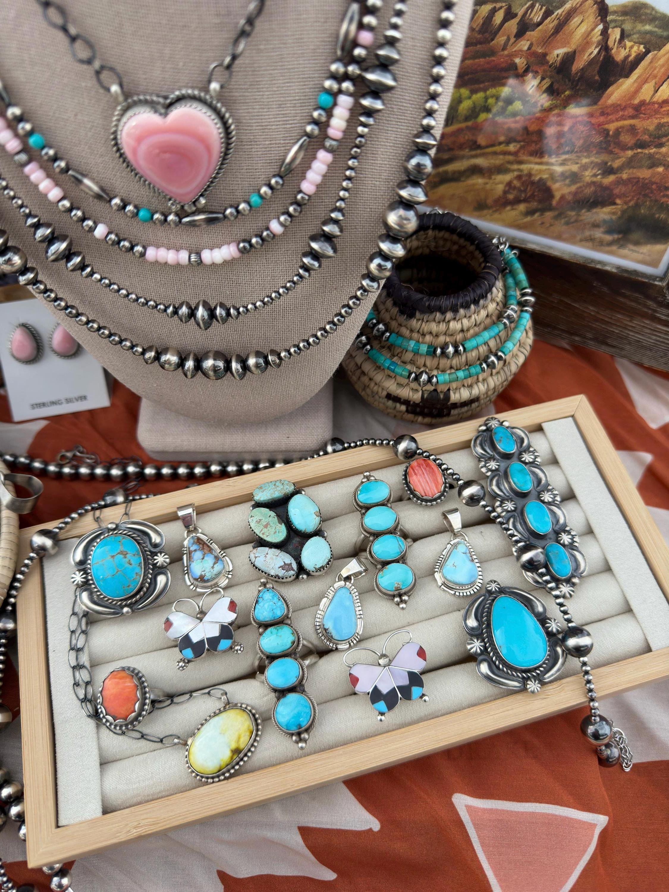 https://i.etsystatic.com/45079976/r/il/c83c5d/6643574964/il_fullxfull.6643574964_9ern.jpg