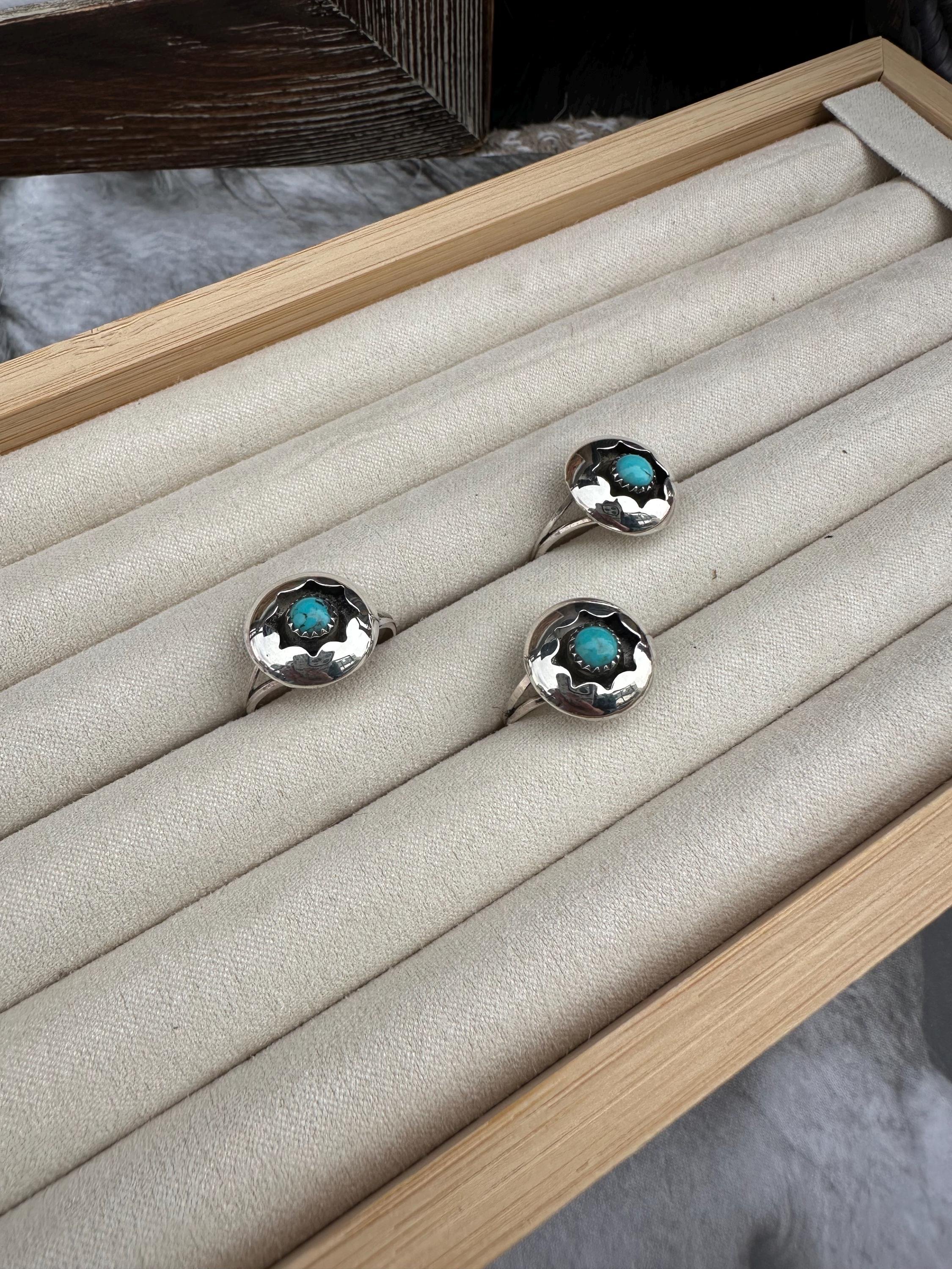 https://i.etsystatic.com/45079976/r/il/a982d6/6577951333/il_fullxfull.6577951333_ro3e.jpg