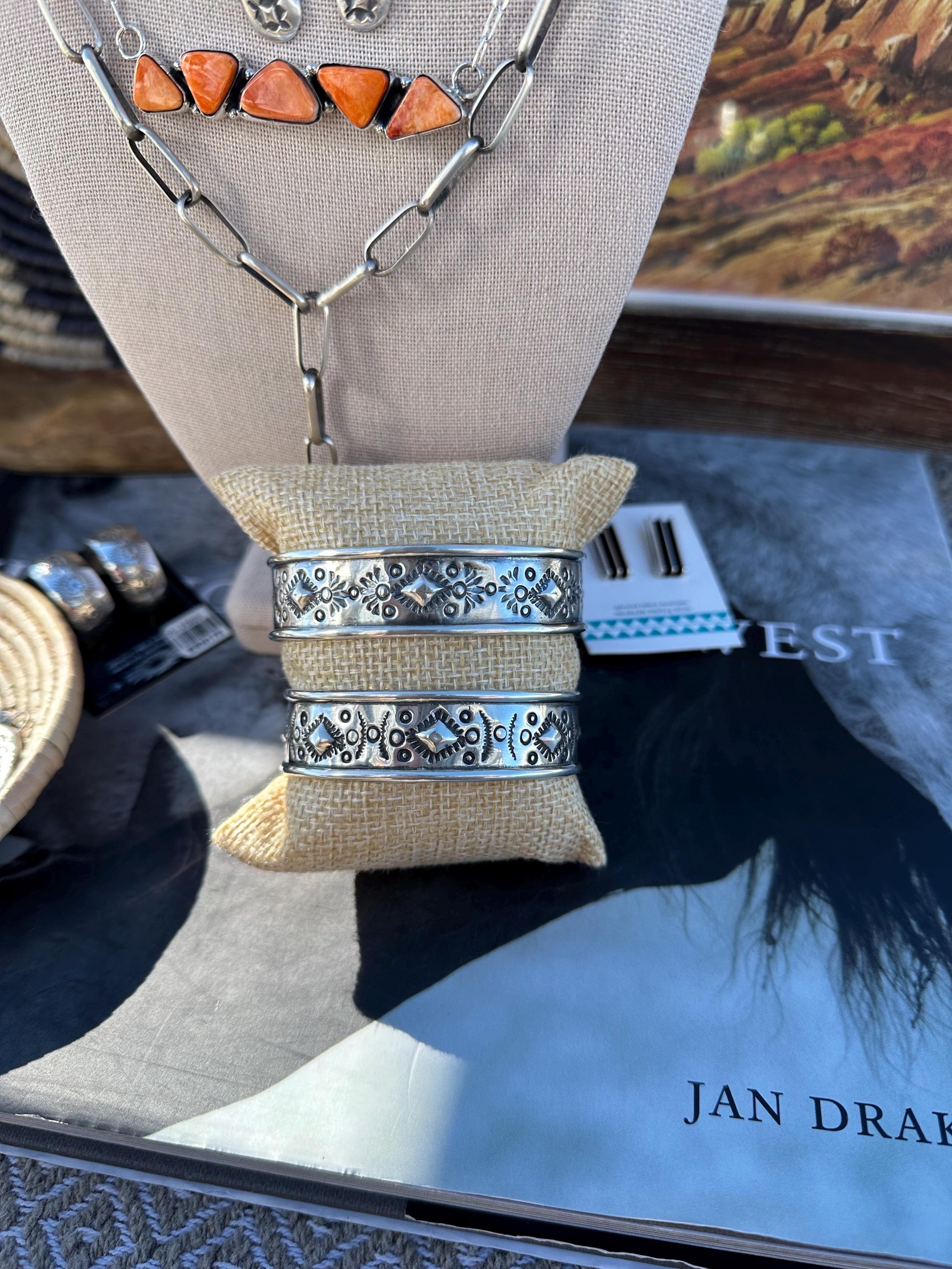 https://i.etsystatic.com/45079976/r/il/d53e98/6639748051/il_fullxfull.6639748051_6f8r.jpg