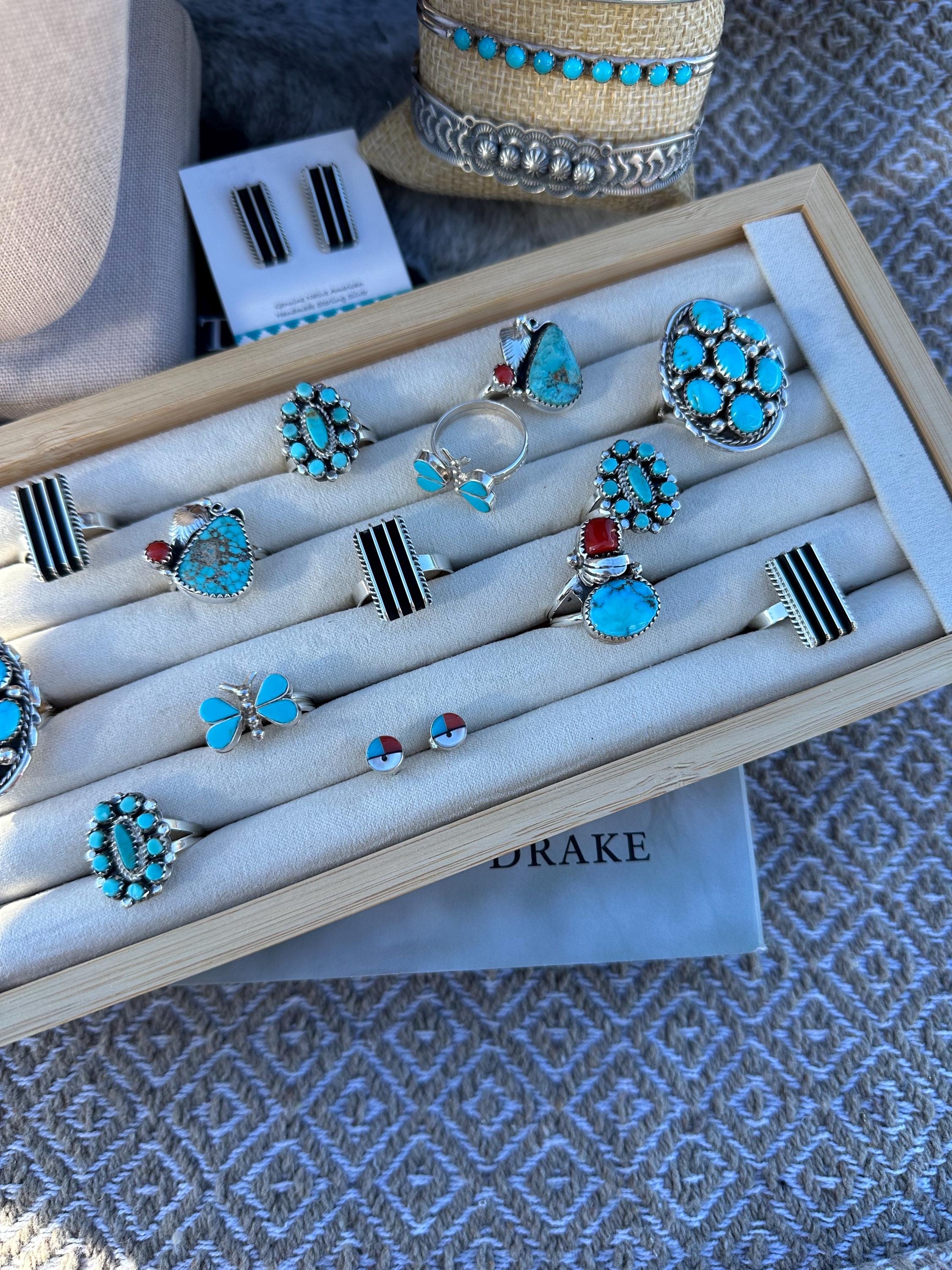 https://i.etsystatic.com/45079976/r/il/c1d7ae/6591689678/il_fullxfull.6591689678_3myt.jpg
