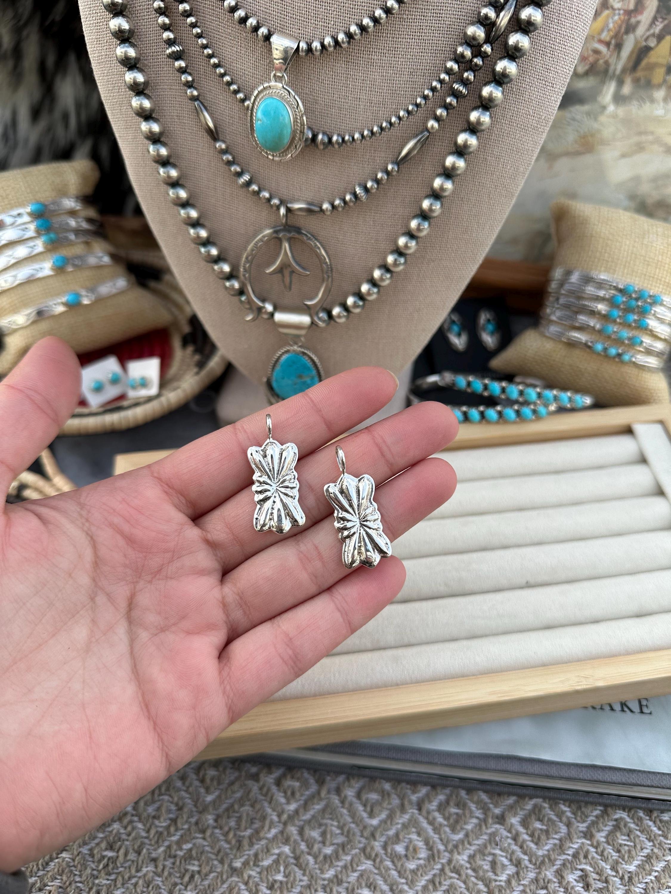 https://i.etsystatic.com/45079976/r/il/d8d239/6549325638/il_fullxfull.6549325638_1ovk.jpg