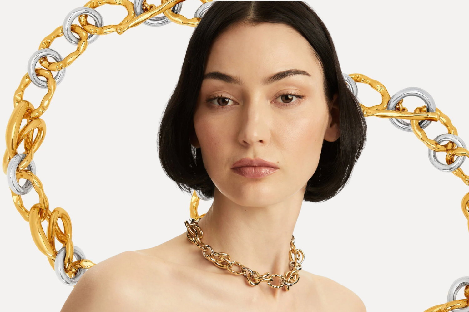 Statement Jewelry of the Season: The Sculptural Pieces Defining 2026