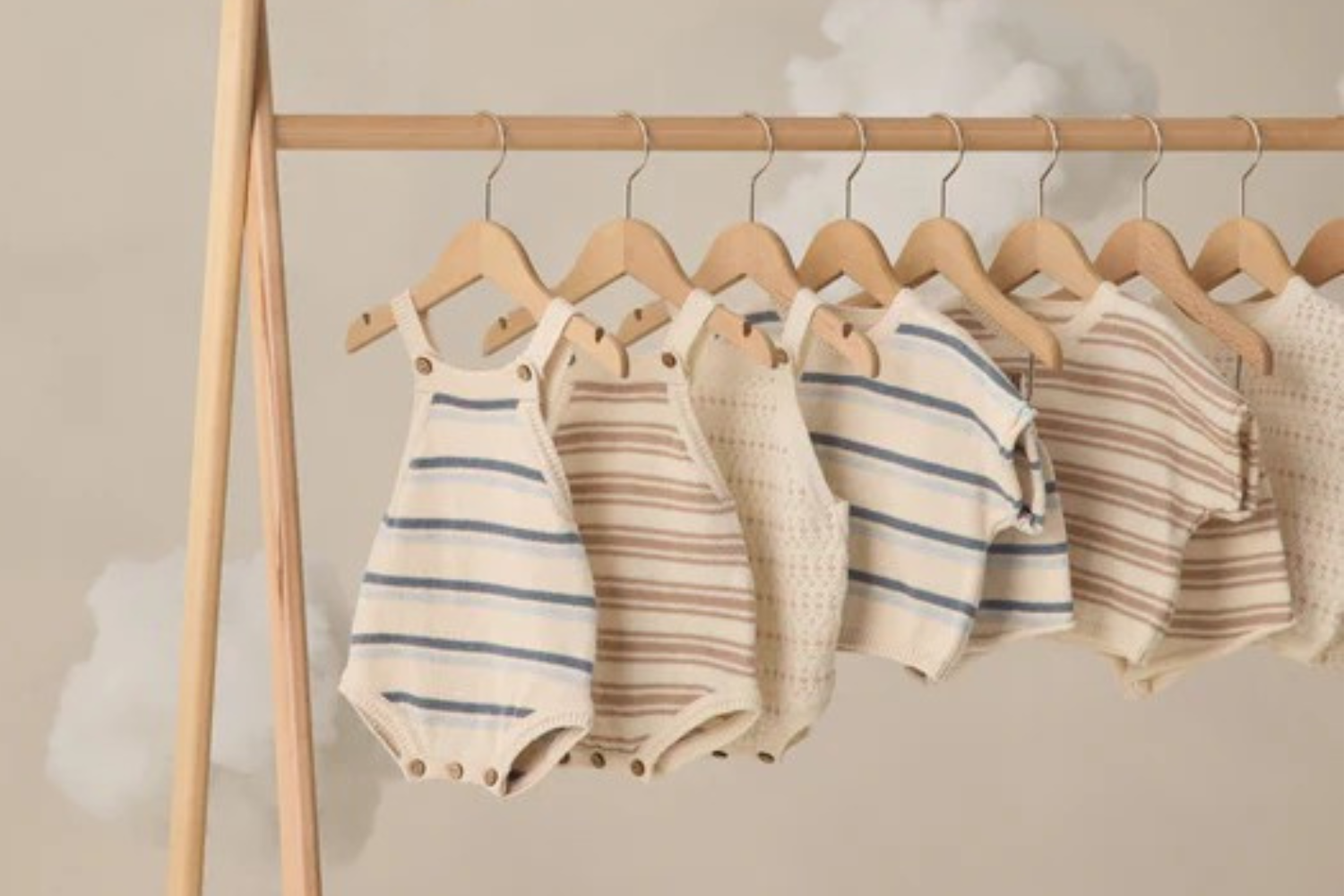 The Best Organic and Bamboo Baby Clothing Brands for Soft Breathable Baby Essentials
