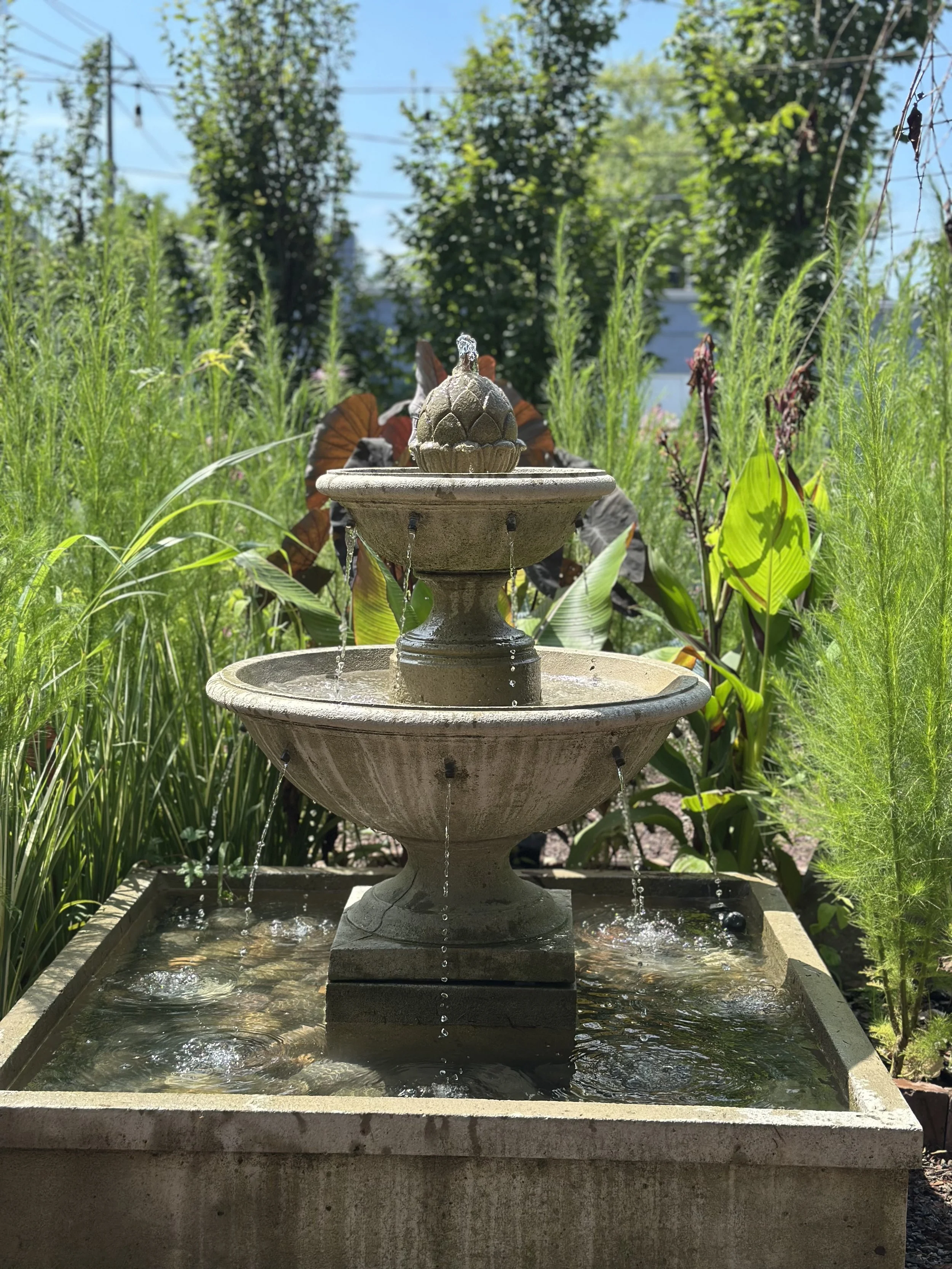 Traditional Garden Fountain. Easton, Maryland