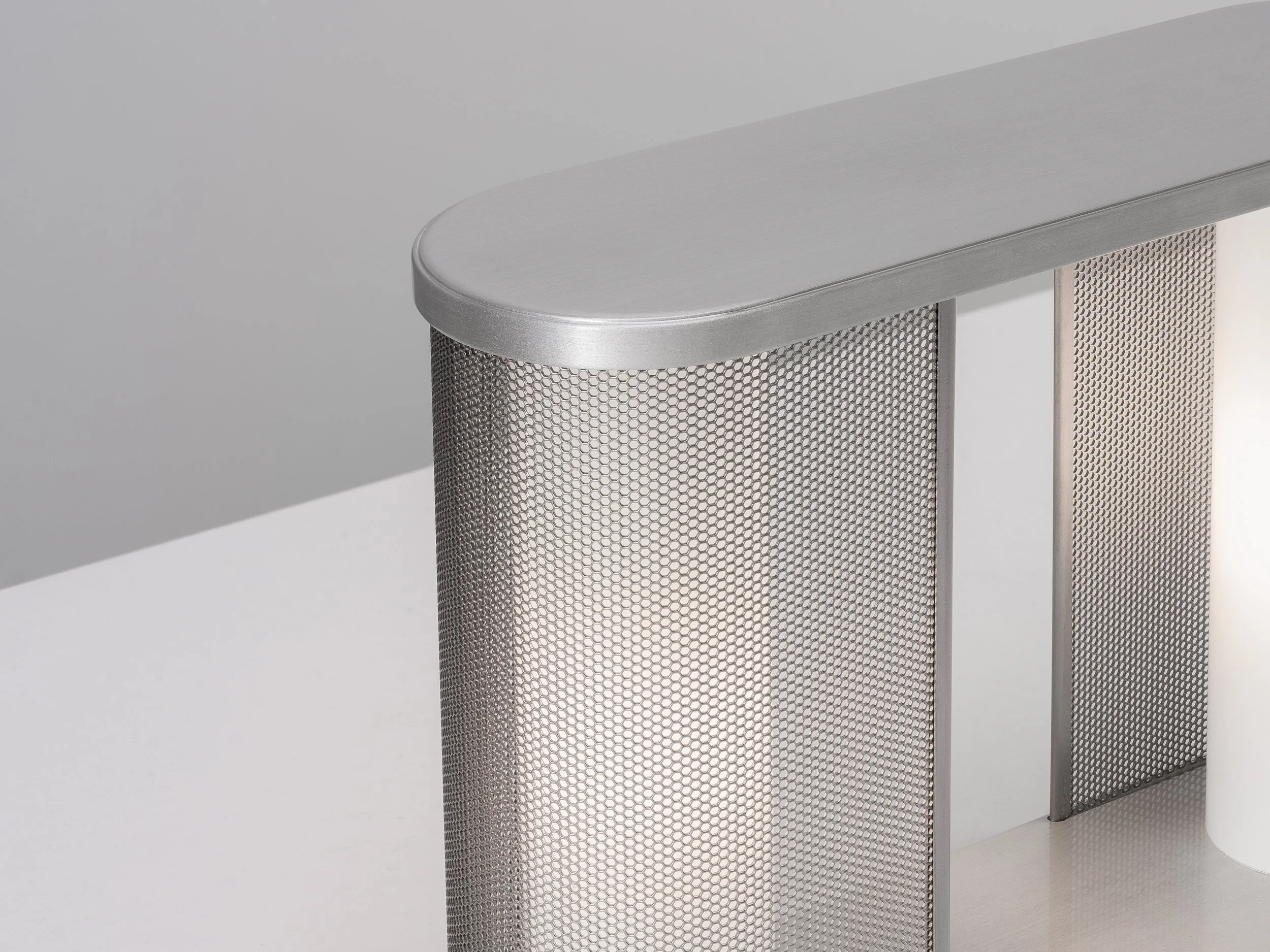 Solaris - Table