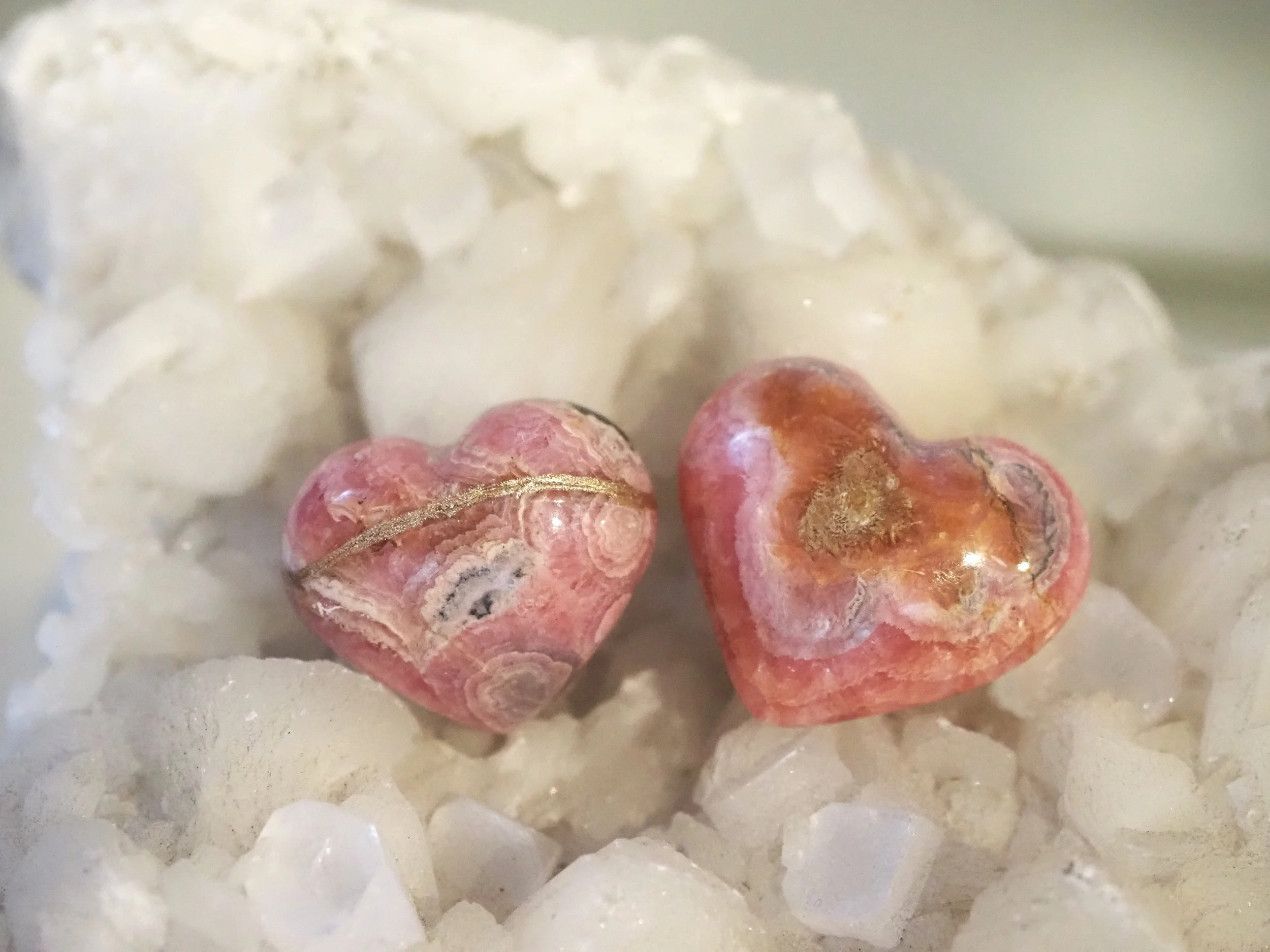 Rhodochrosite Puffy Heart, 2cm