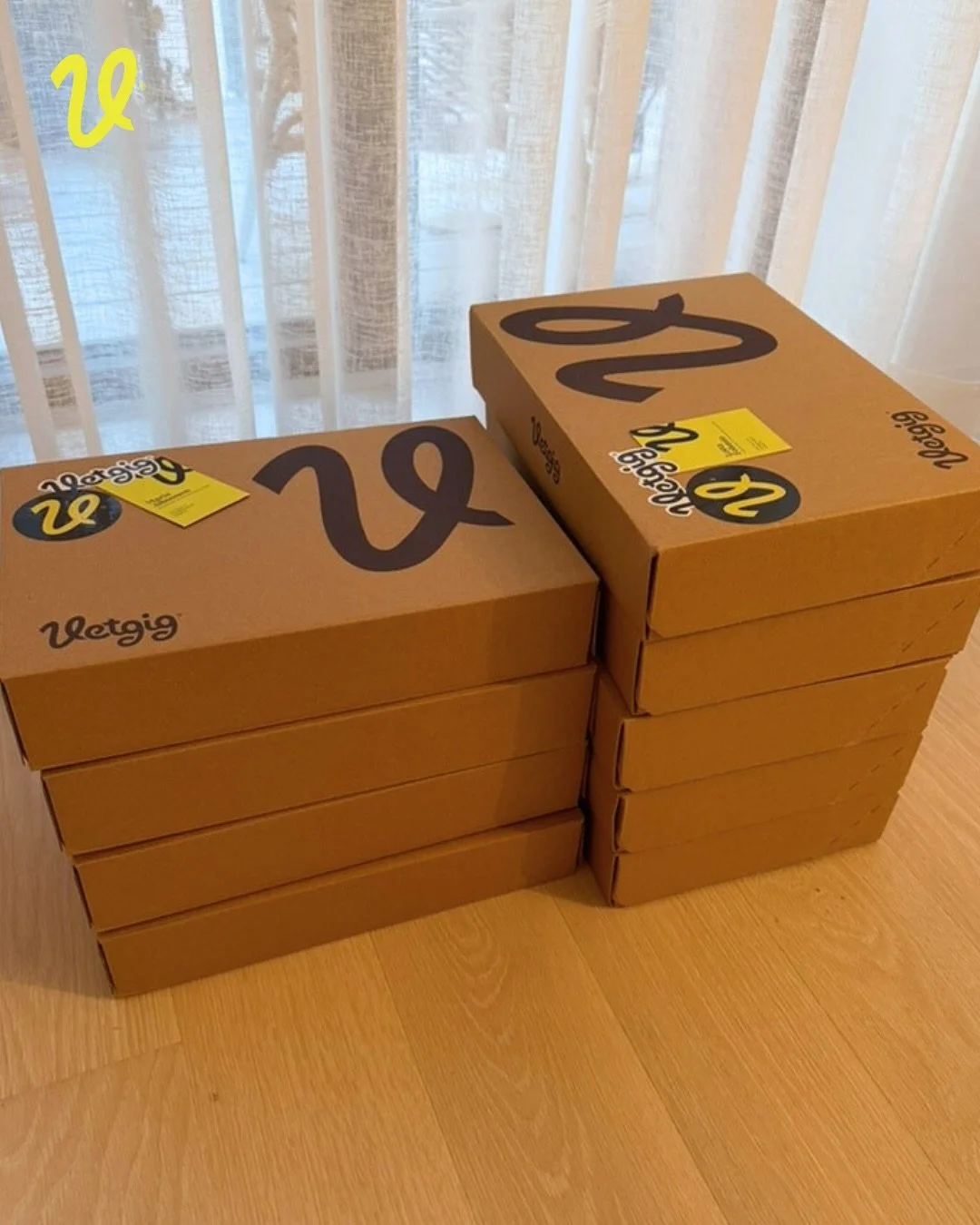 Vetgig v&auml;xer s&aring; det knakar! 🚀

Nu &auml;r det m&aring;nga nya veterin&auml;rer och djursjuksk&ouml;tare som b&ouml;rjar p&aring; h&ouml;stens uppdrag. I dagarna nu s&aring; f&aring;r m&aring;nga nya medarbetare sina startpaket.