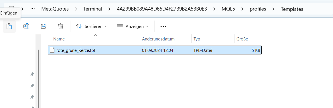Screenshot eines Computerordners mit einer Datei namens "rote_grüne_Kerze.tpl".