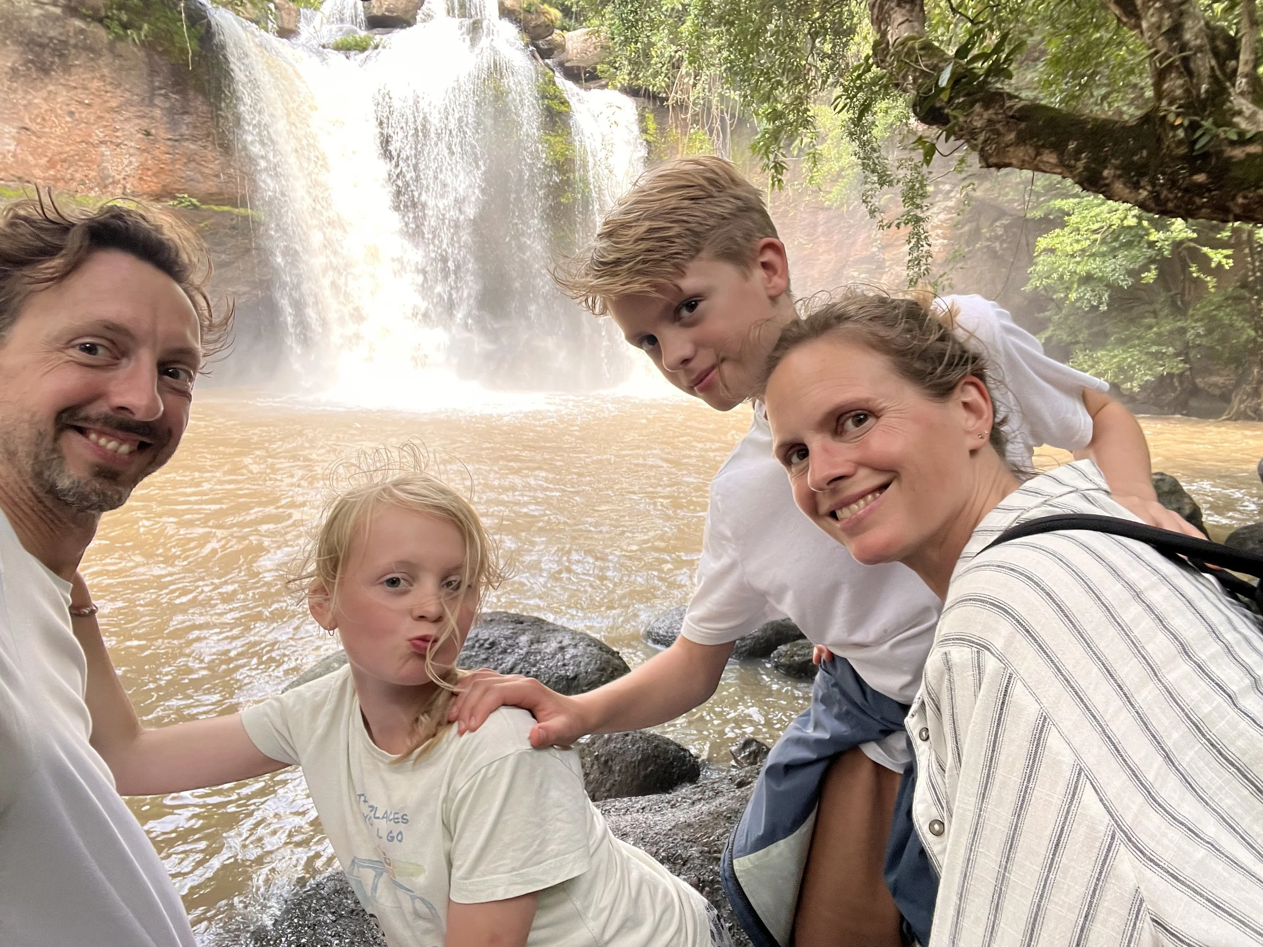 Familie van Schijndel - Thailand 2025.JPG