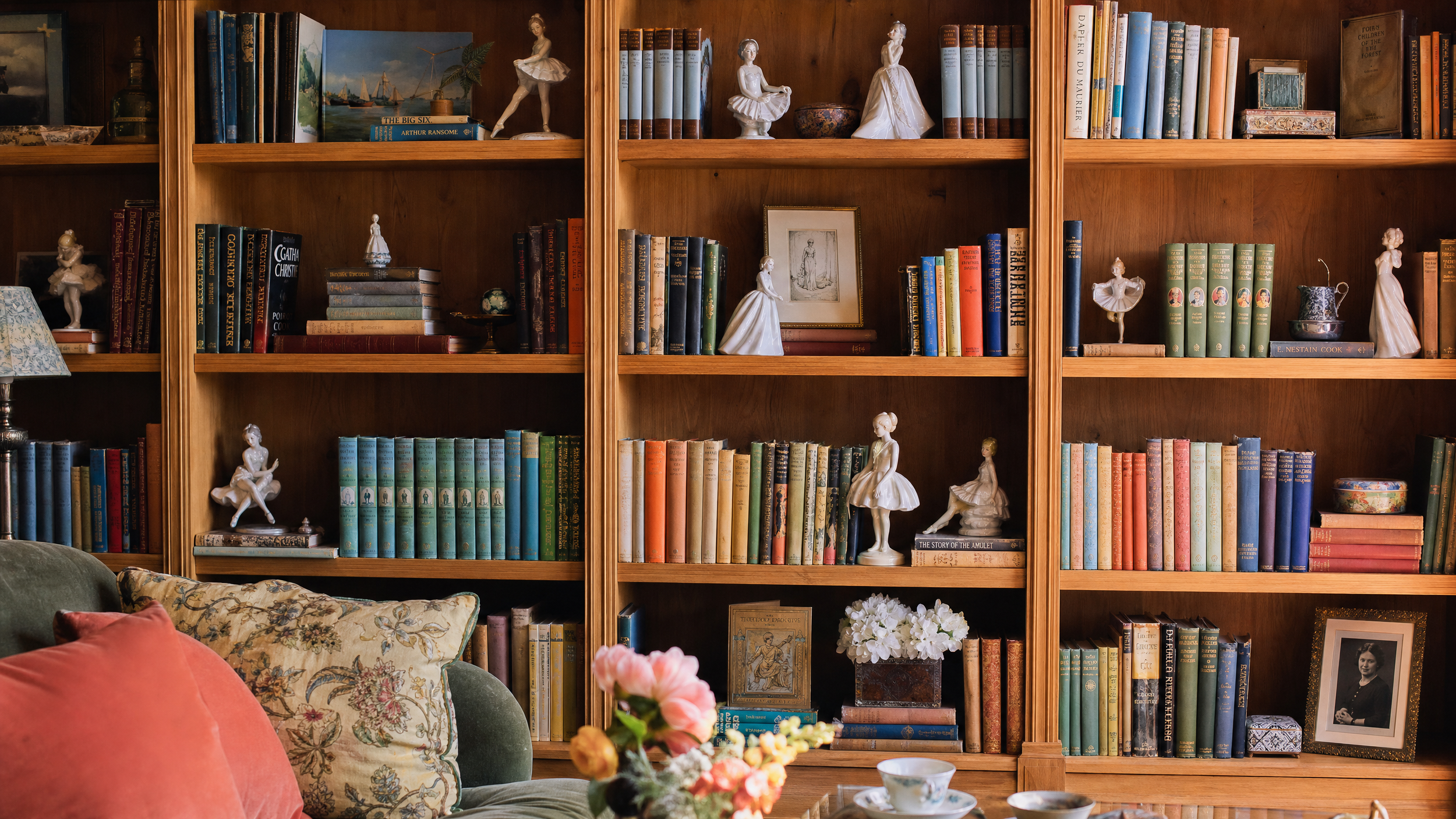 The Anatomy of a Perfect #Shelfie: 5 Steps to Styling Shelves You’ll Love