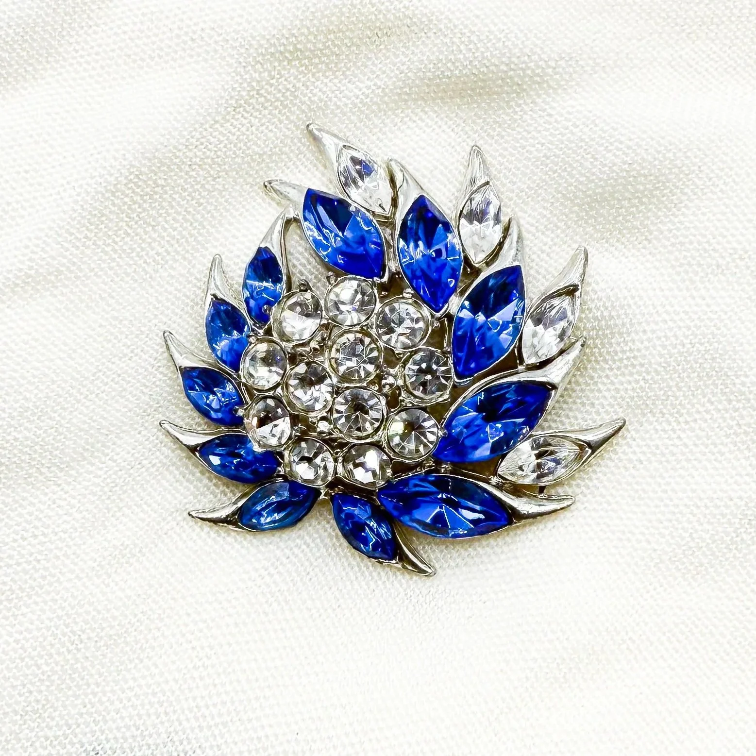 1950s Blue Crystal Lotus Flower Brooch