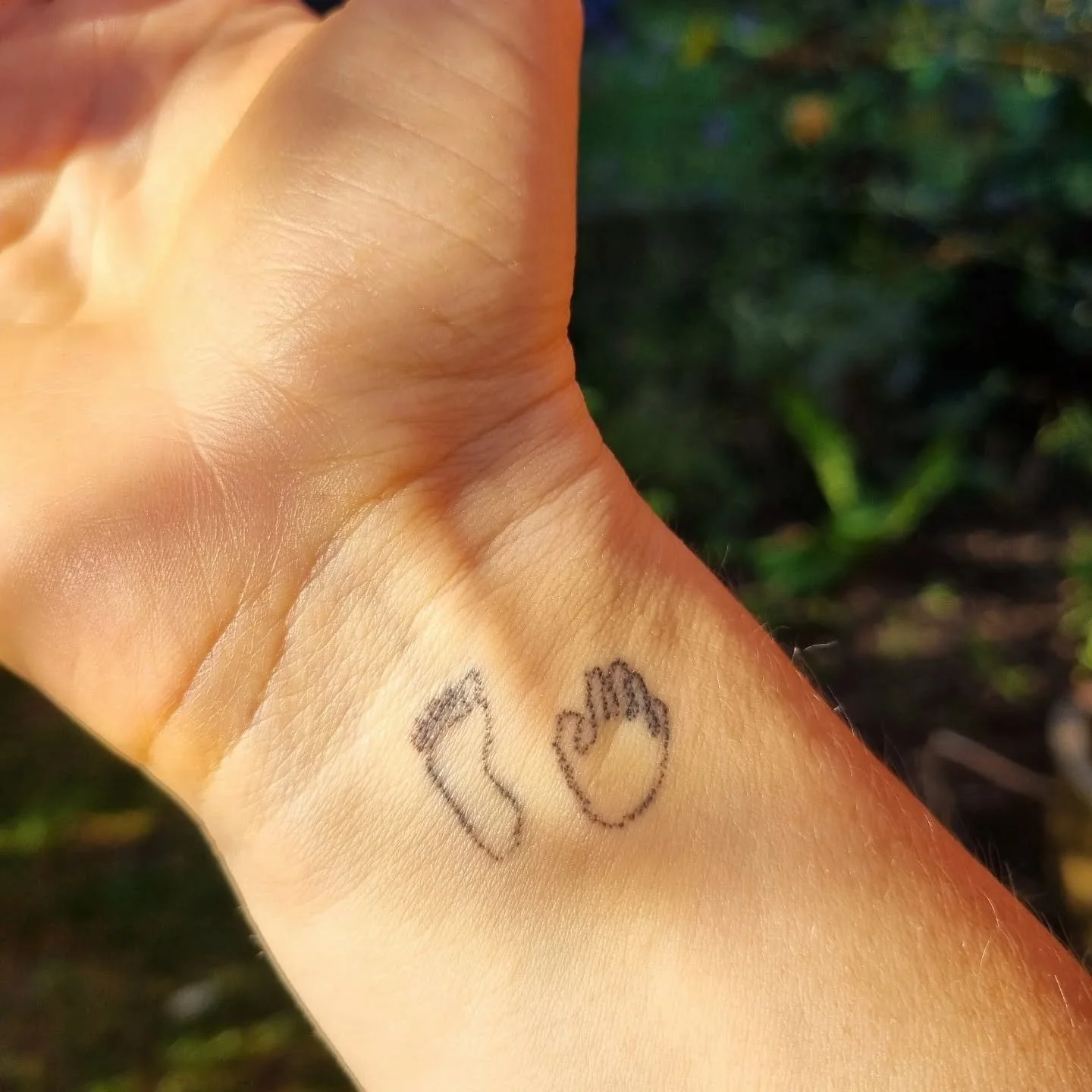 Et ganske s&aelig;rligt aftryk 🤍
.
Tak @moderjordannemilie for at gribe f&oslash;dslen &amp; n&aring;len🫶