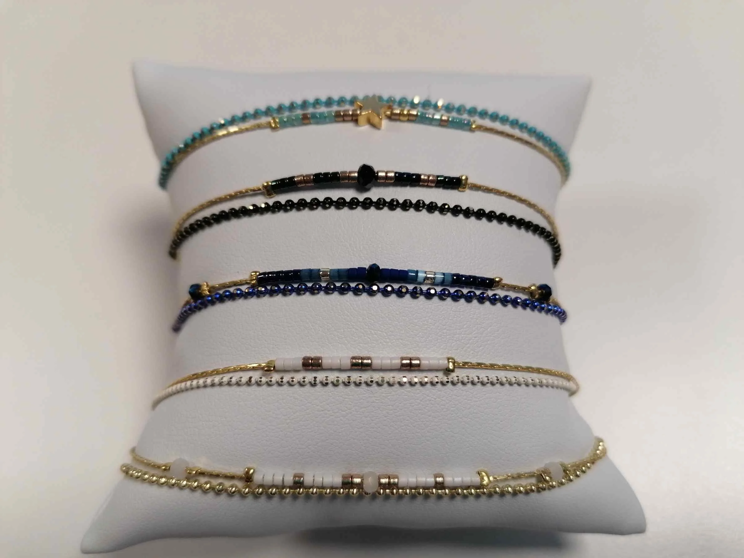 Bracelets-perles-miyuki-boucles-d-aure.jpg