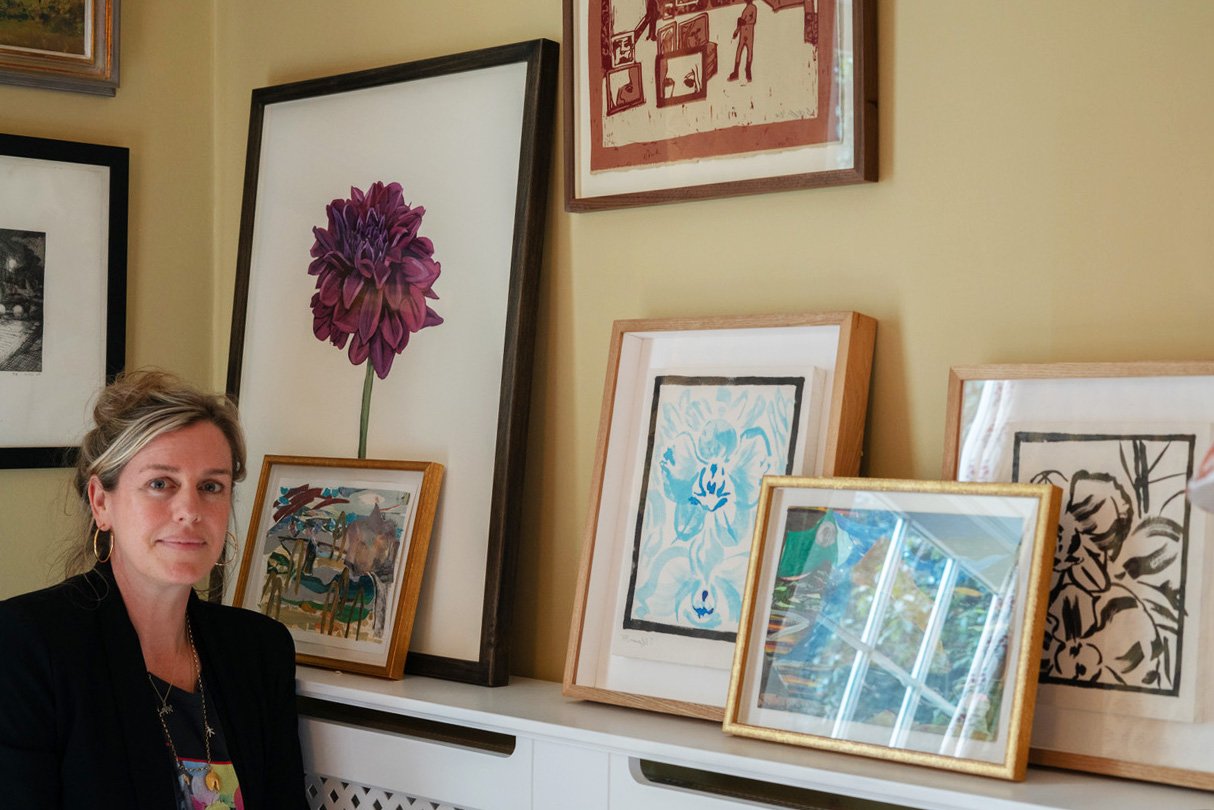 About Laura Lopes Art