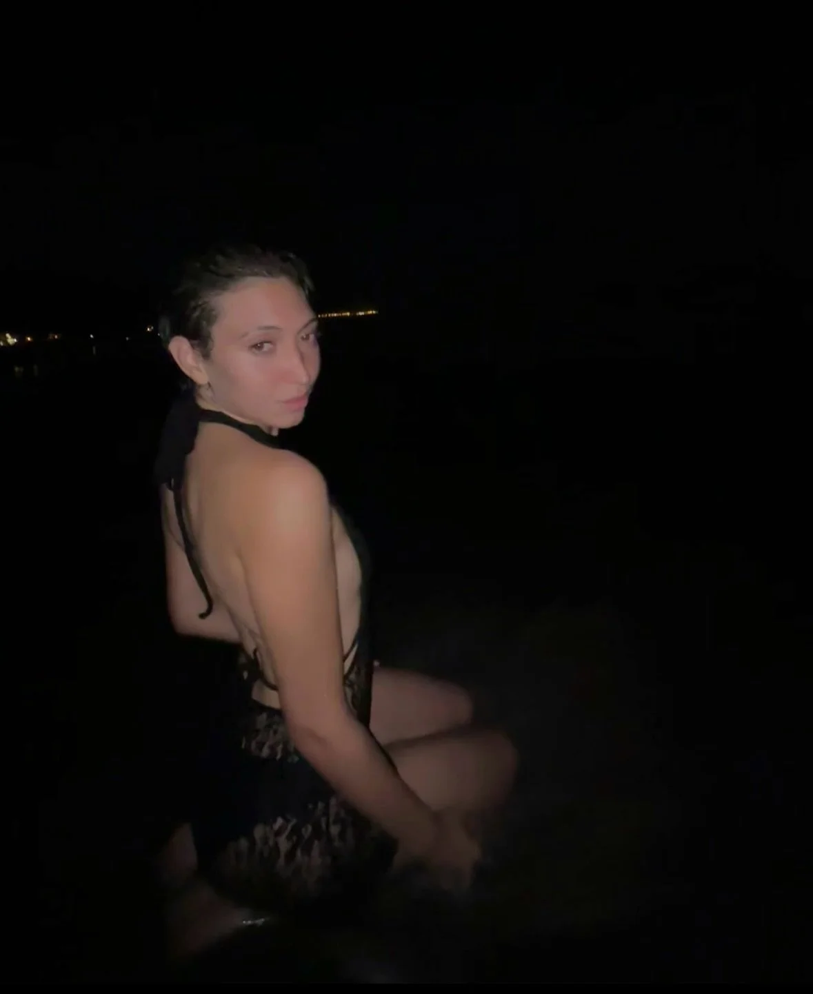去海邊&bull;衝浪 &bull;拍辣妹照 🌙
The Last one is just ... ✨👌
&bull;
&bull;
#model #模特 #海邊 ＃台北 #baddie