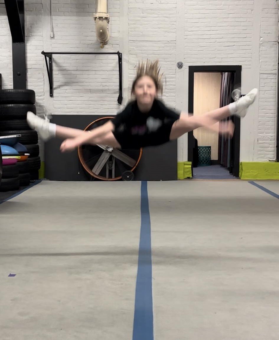 Molly Straddle.jpg (Copy) (Copy)