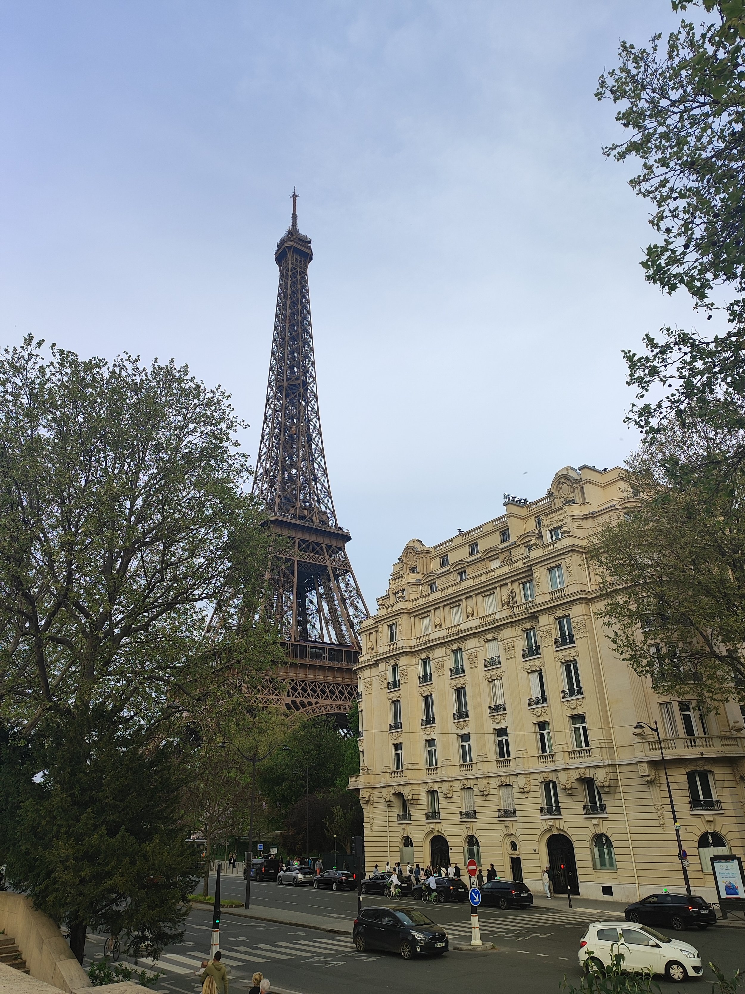 Fall for Paris, not for its traps